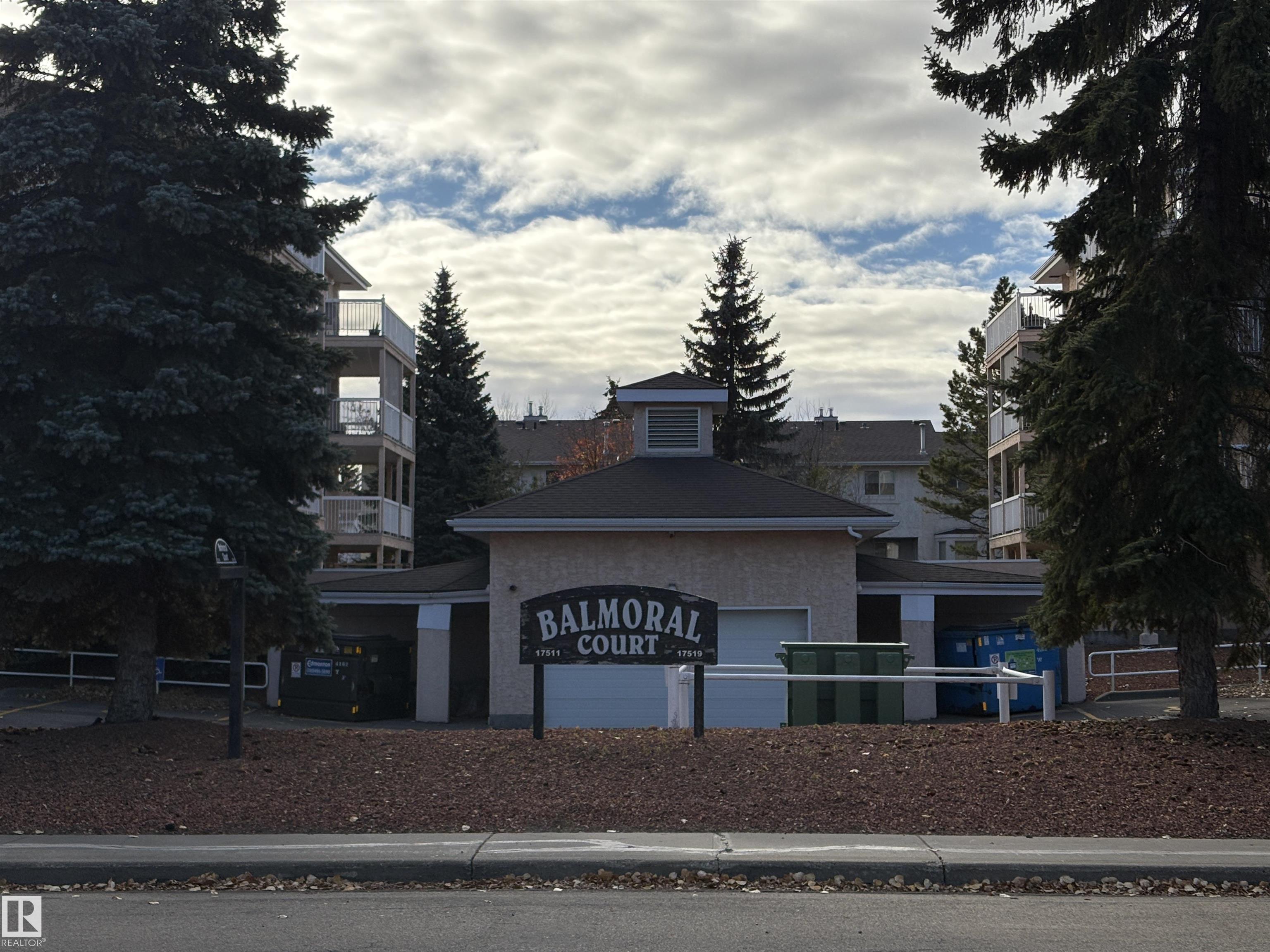 17519 98a Avenue Northwest #102, Edmonton, AB T5T 6C1