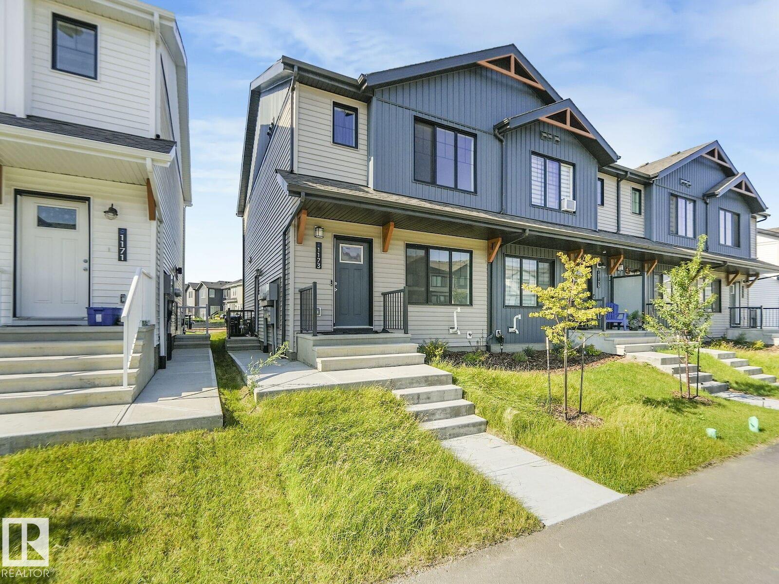 1173 Aster Bv Blvd NW, Edmonton, AB T6T 2S3