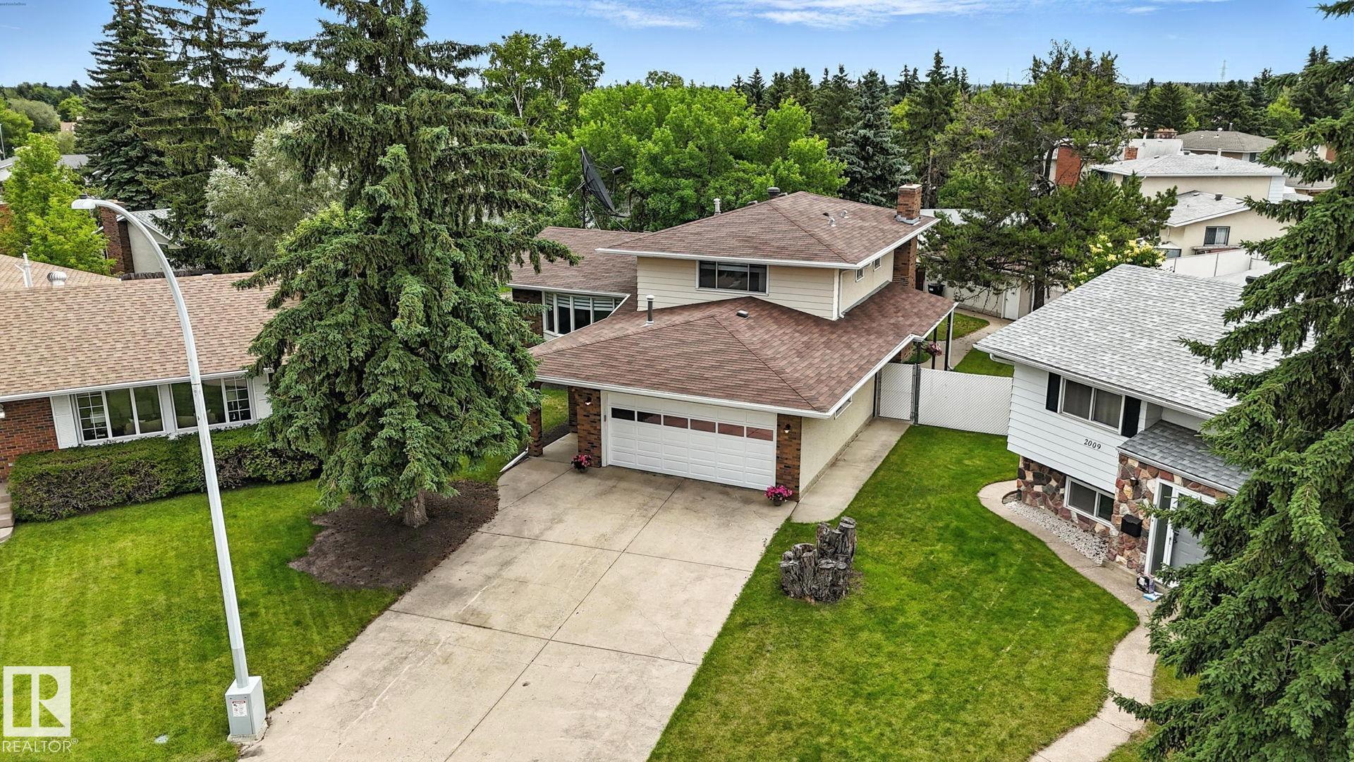89 St Nw Unit 2011 St, Edmonton, AB T6K 2A2