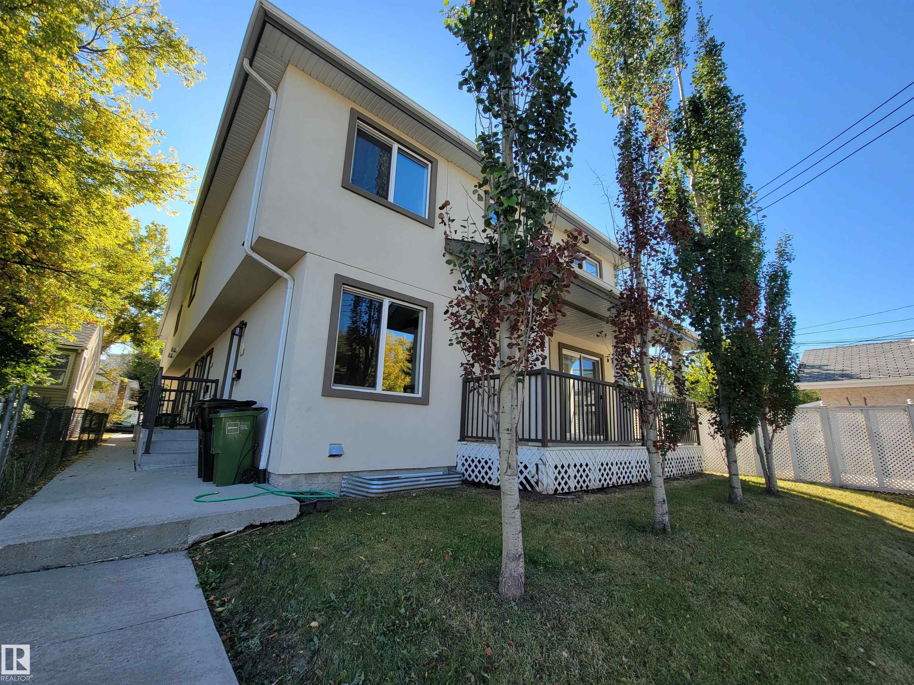 8514 83 Avenue Northwest #1 4, Edmonton, AB T6C 1B1