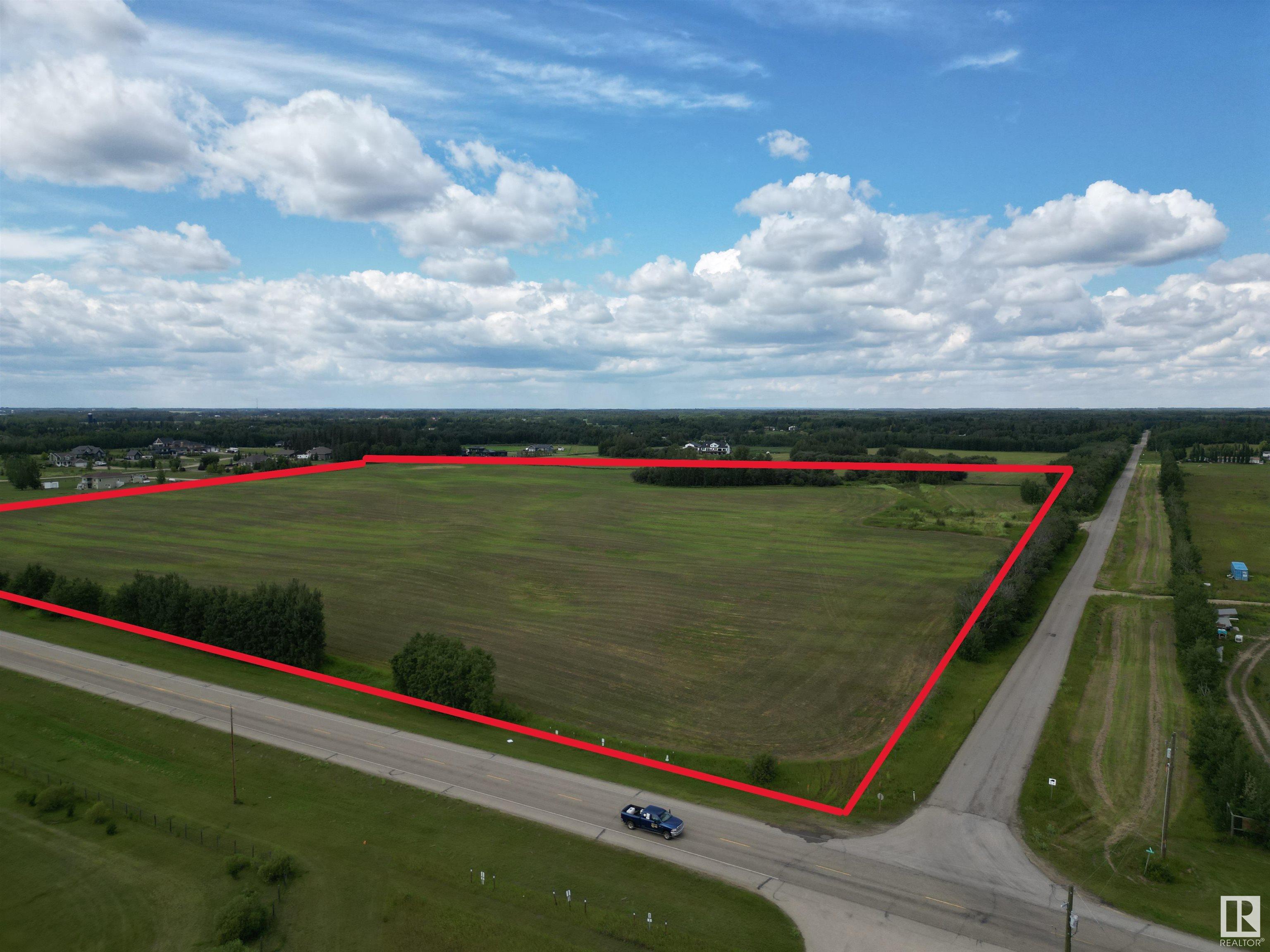 51108 Rge Road 265, Spruce Grove, AB T7Y 1G2