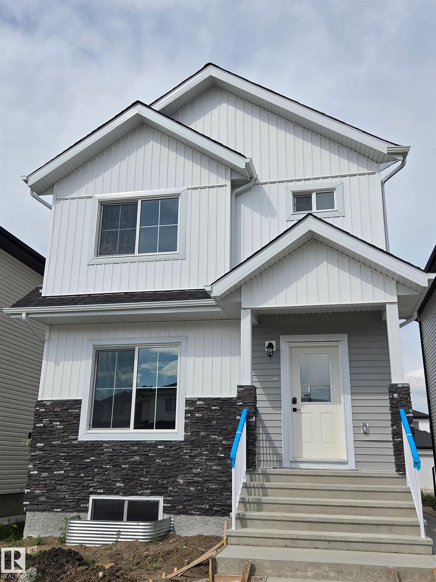 50 Wyatt Rdg, Fort Saskatchewan, AB T8L 4A1