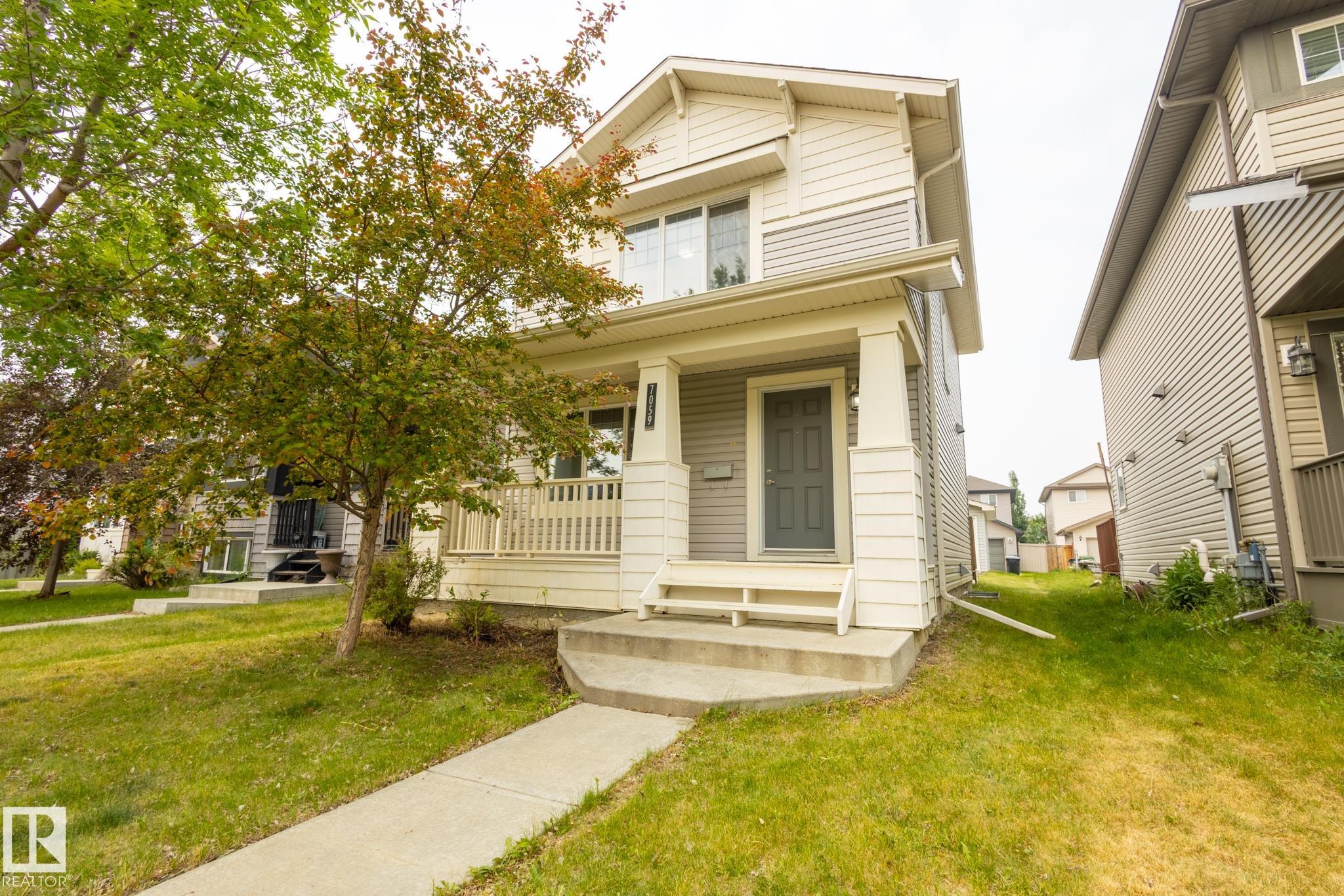 7059 Cardinal Way SW, Edmonton, AB T6W 1Z2