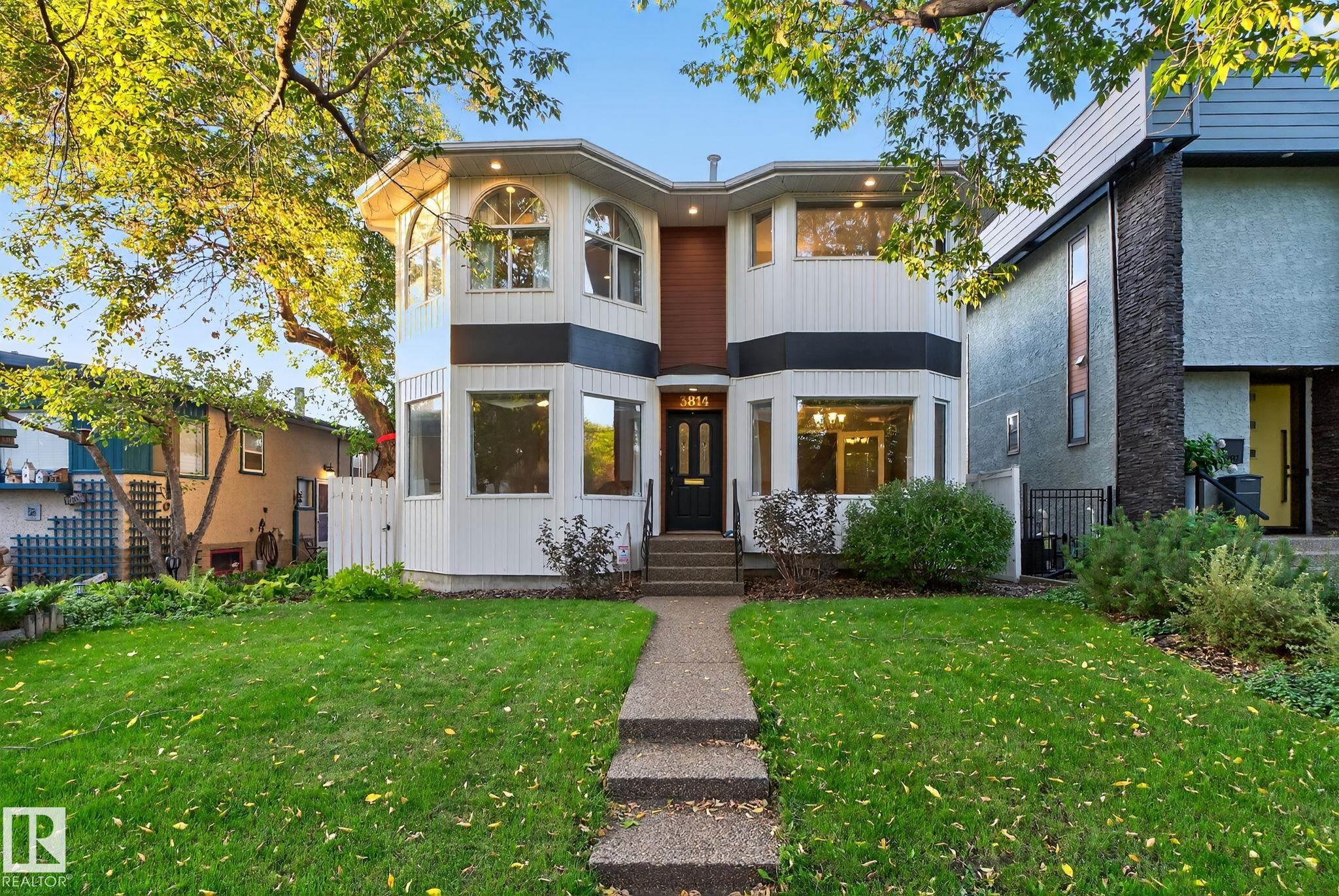 108 Av Nw Unit 3814 Ave, Edmonton, AB T5W 0G1
