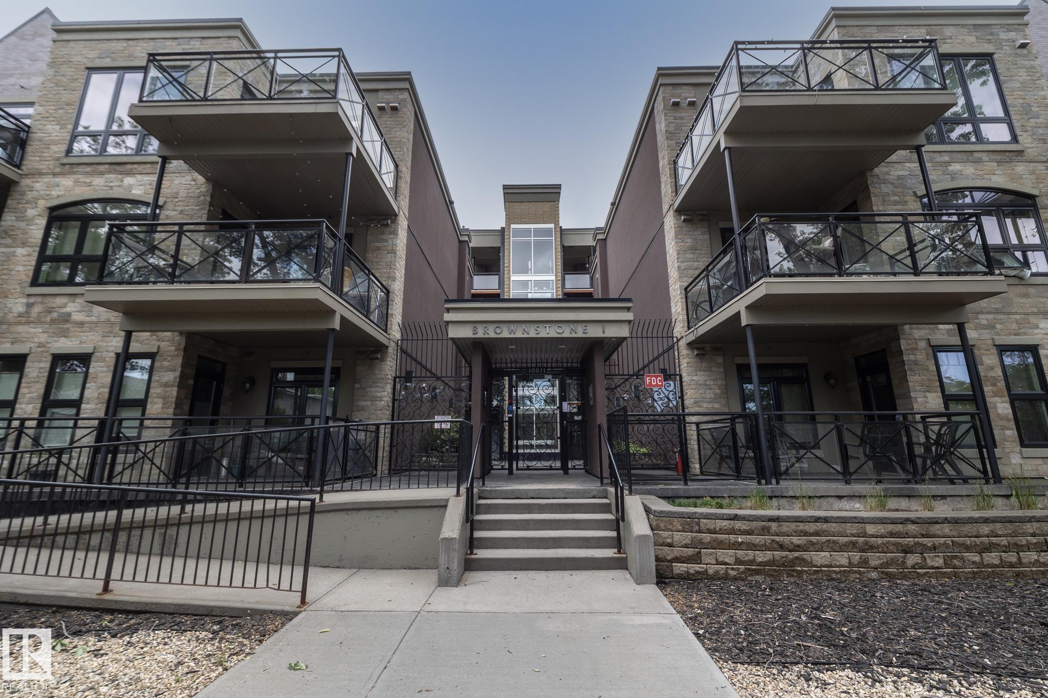 10811 72 Avenue Northwest #unit 213, Edmonton, AB T6E 1A4