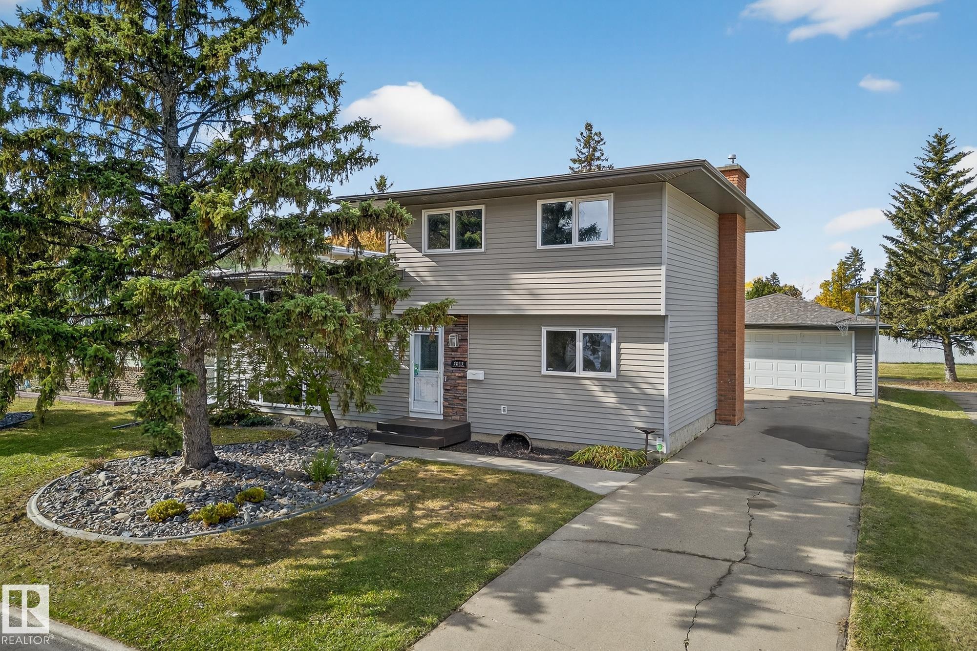 172 St Nw Unit 8012 St, Edmonton, AB T5T 0C8