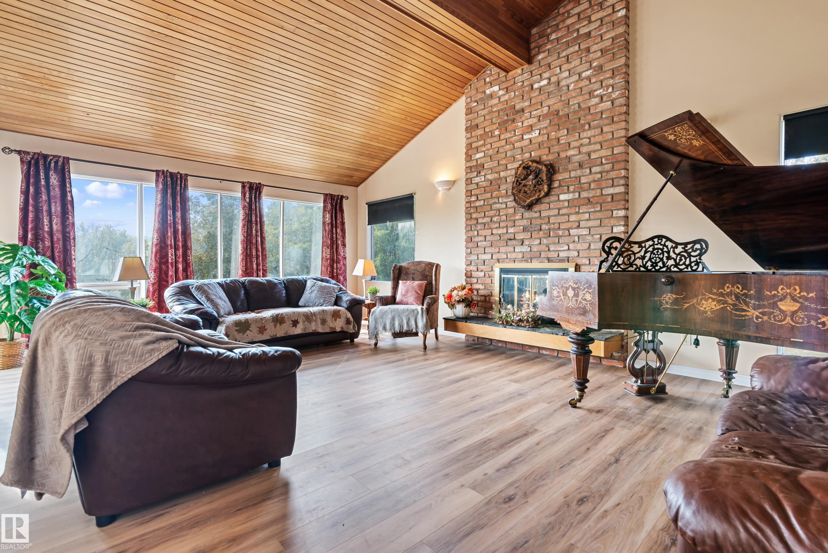 26123 Township Rd 511 #29, Rural Parkland County, AB T7Y 1B9