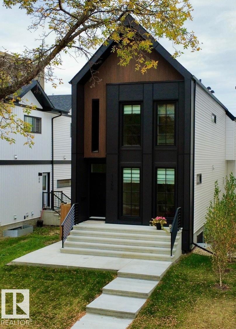 128 St Nw Unit 11308 St, Edmonton, AB T5M 0W9