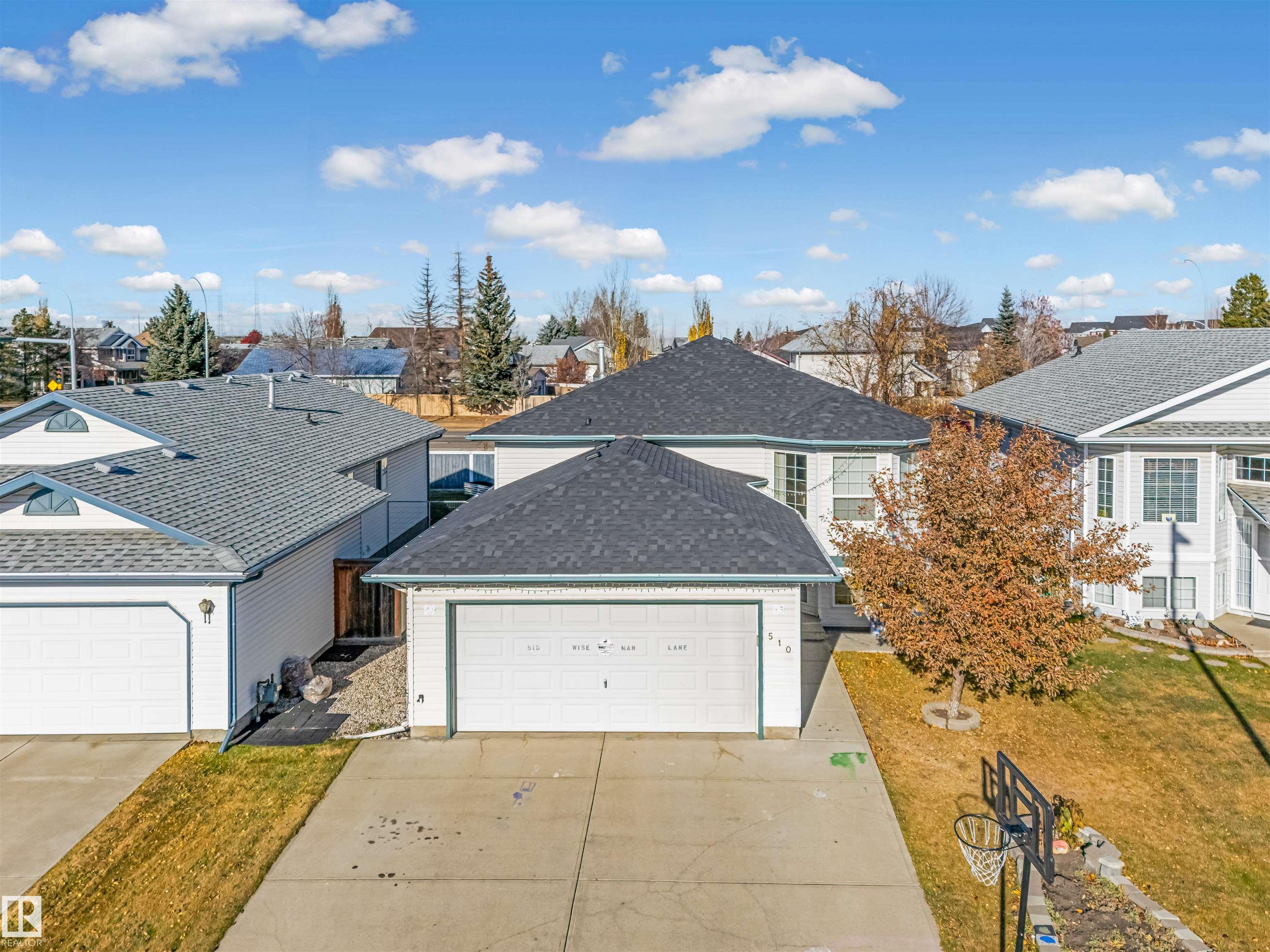 510 Wiseman Ln NW, Edmonton, AB T6T 1N5