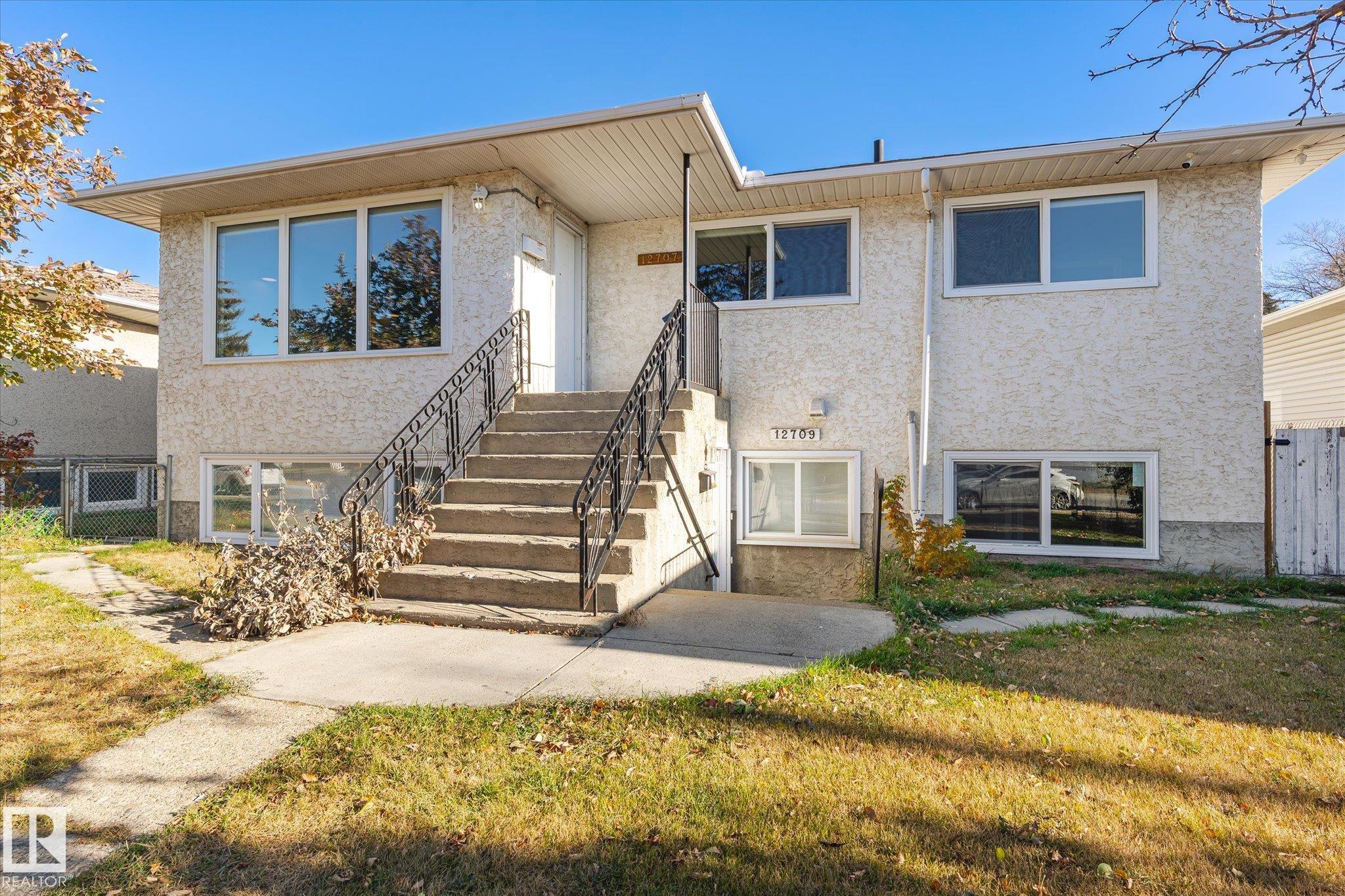 12707 12709 92 St NW, Edmonton, AB T5E 3R3
