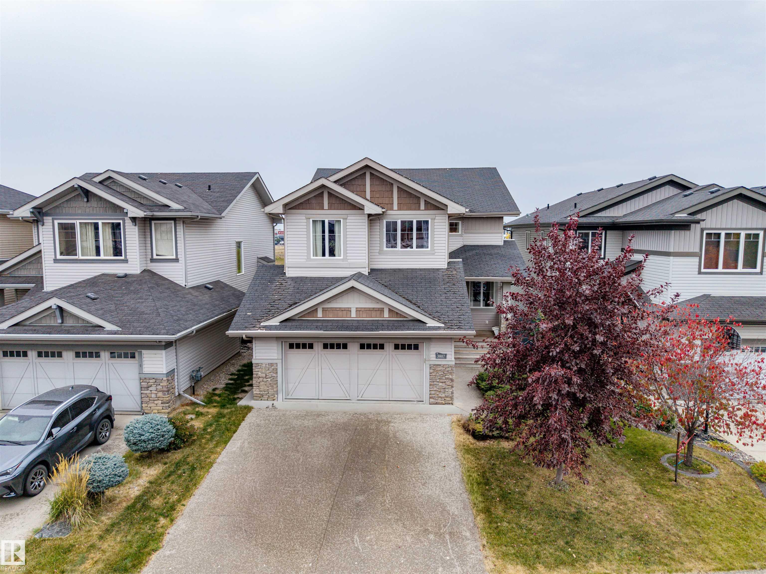 3807 Gallinger Lo Loop NW, Edmonton, AB T5T 4G5