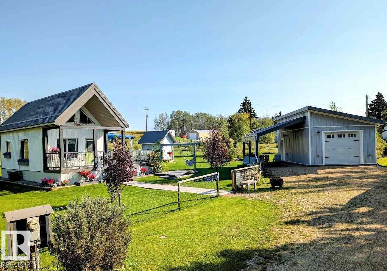 5 St E Unit 410 St, Winfield, AB T0C 2X0