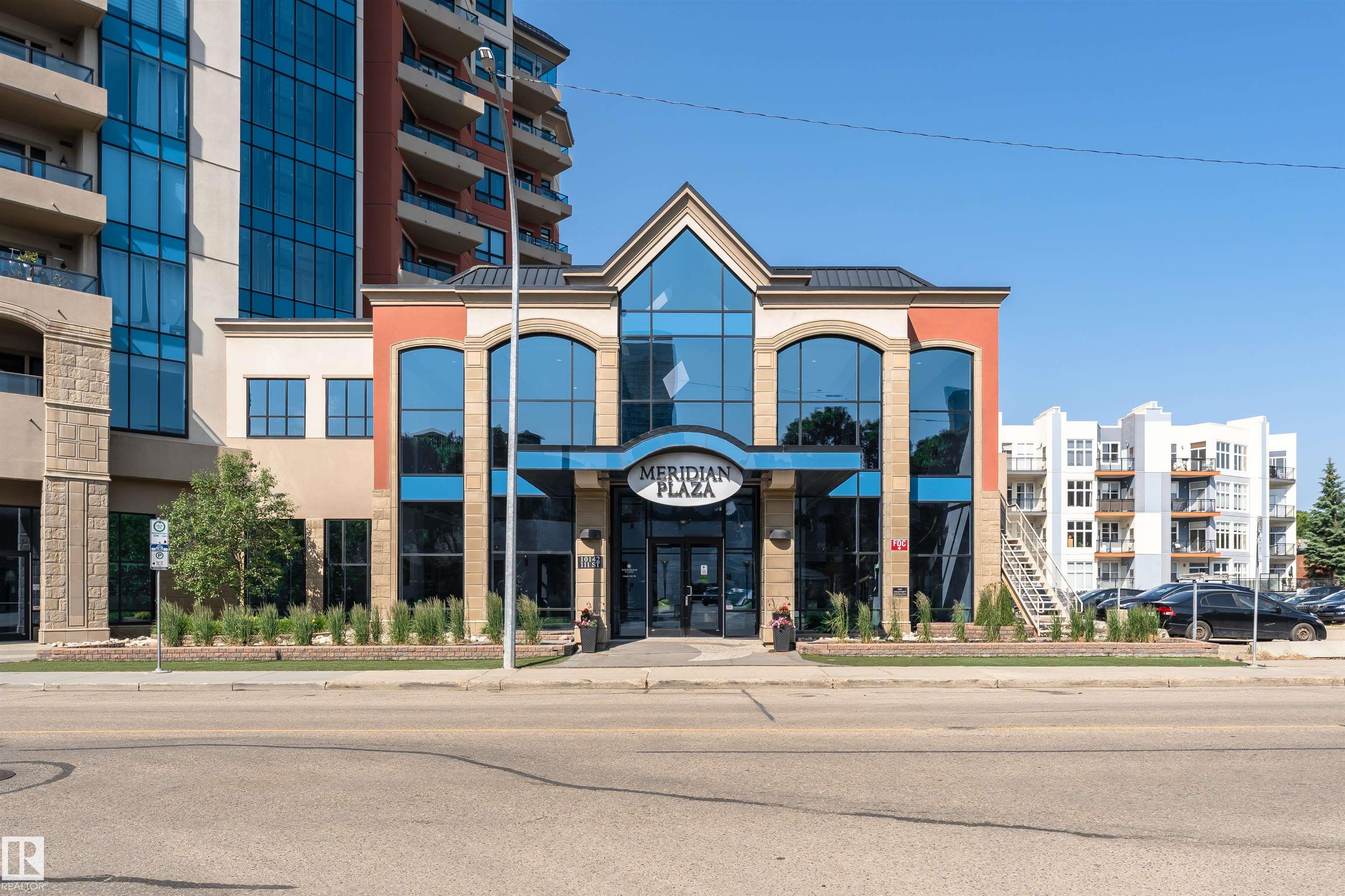 10142 111 Street Northwest #506, Edmonton, AB T5K 1K6