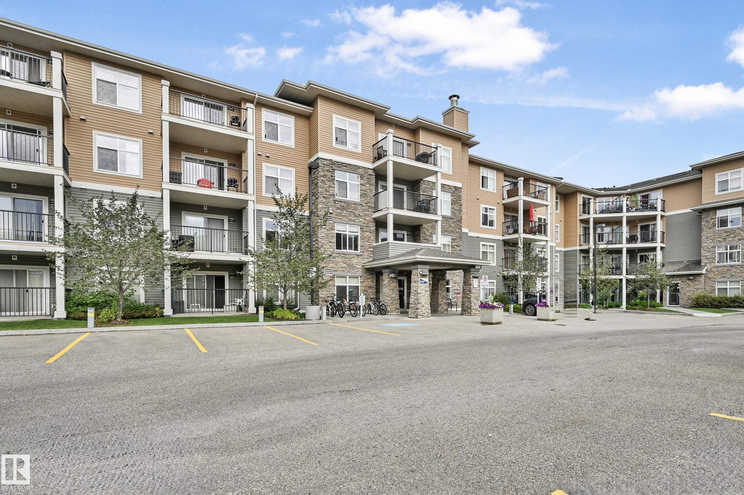 6076 Schonsee Way #335, Edmonton, AB T5Z 0K8