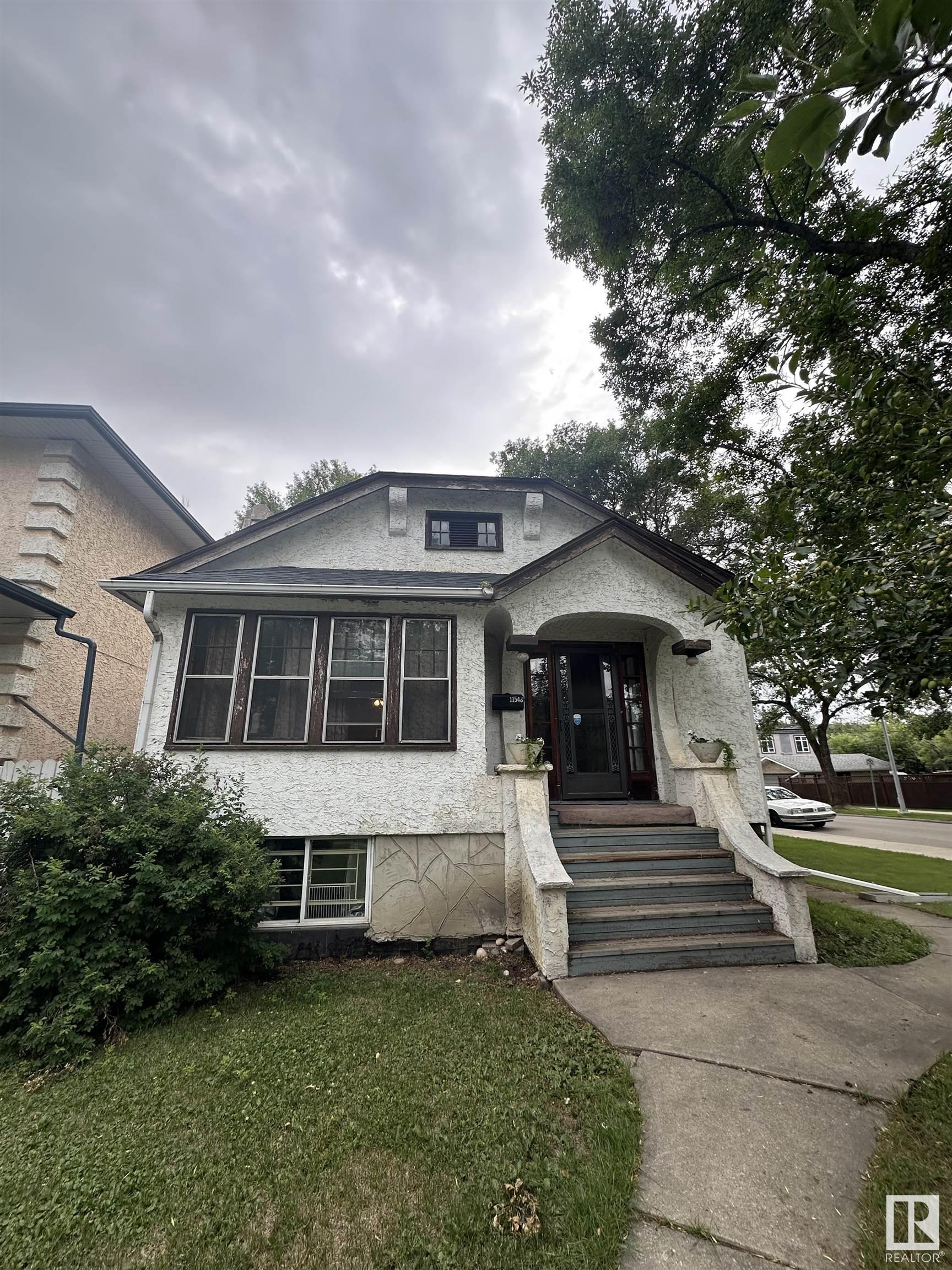 97 St Nw Unit 11548 St, Edmonton, AB T5G 1X8