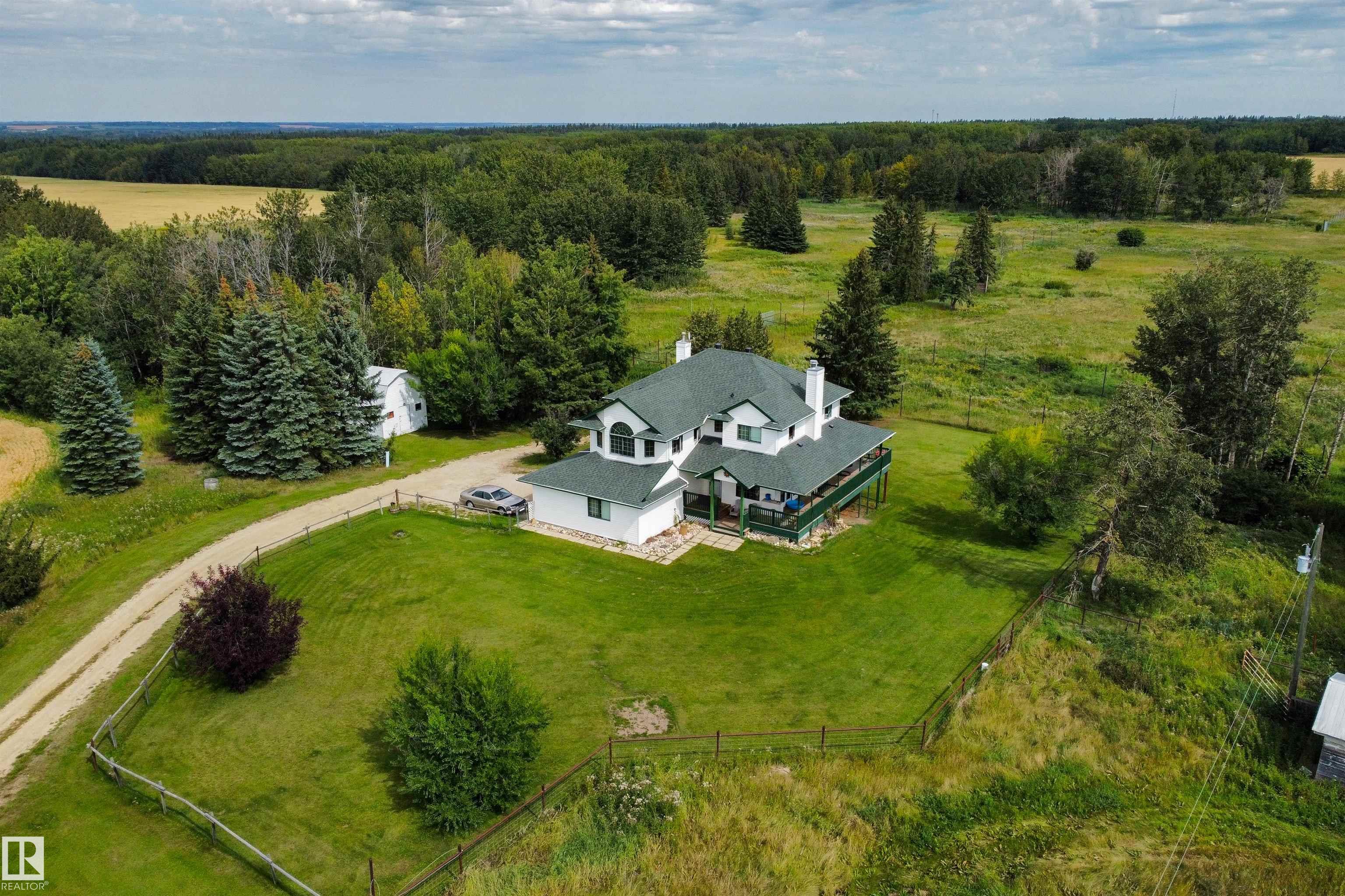 10911 Atim Rd #a, Rural Parkland County, AB T7X 6L9