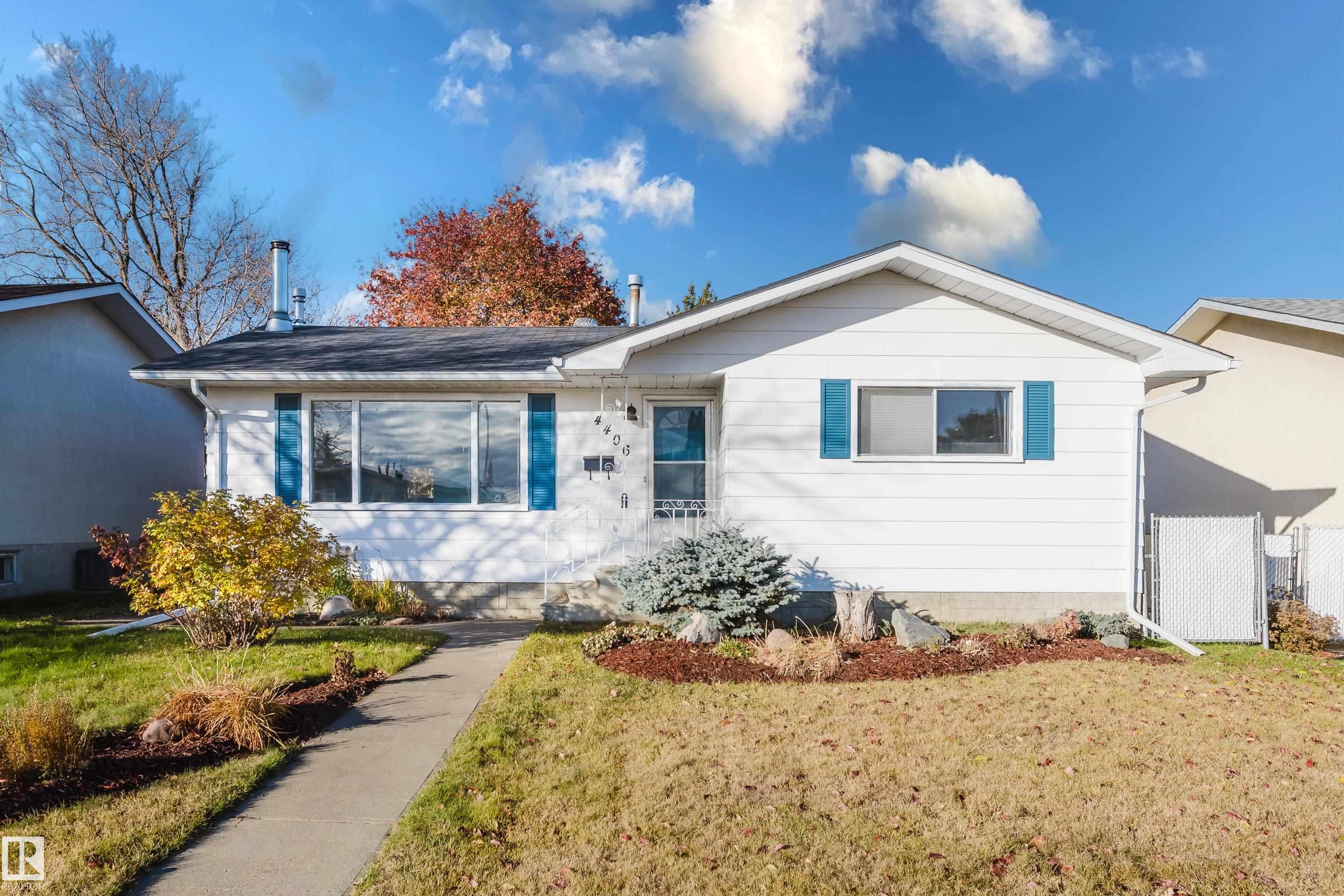 44 St Unit 4406 St, Stony Plain, AB T7Z 1J3