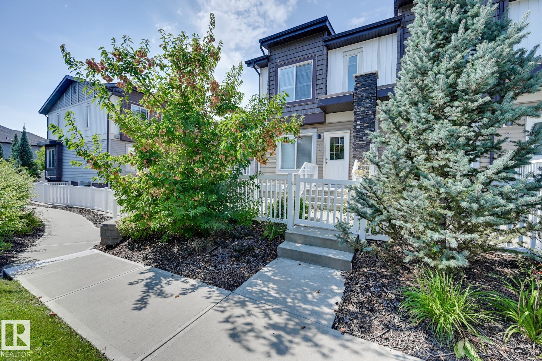 2215 24 Street Northwest St #26, Edmonton, AB T6T 1A6