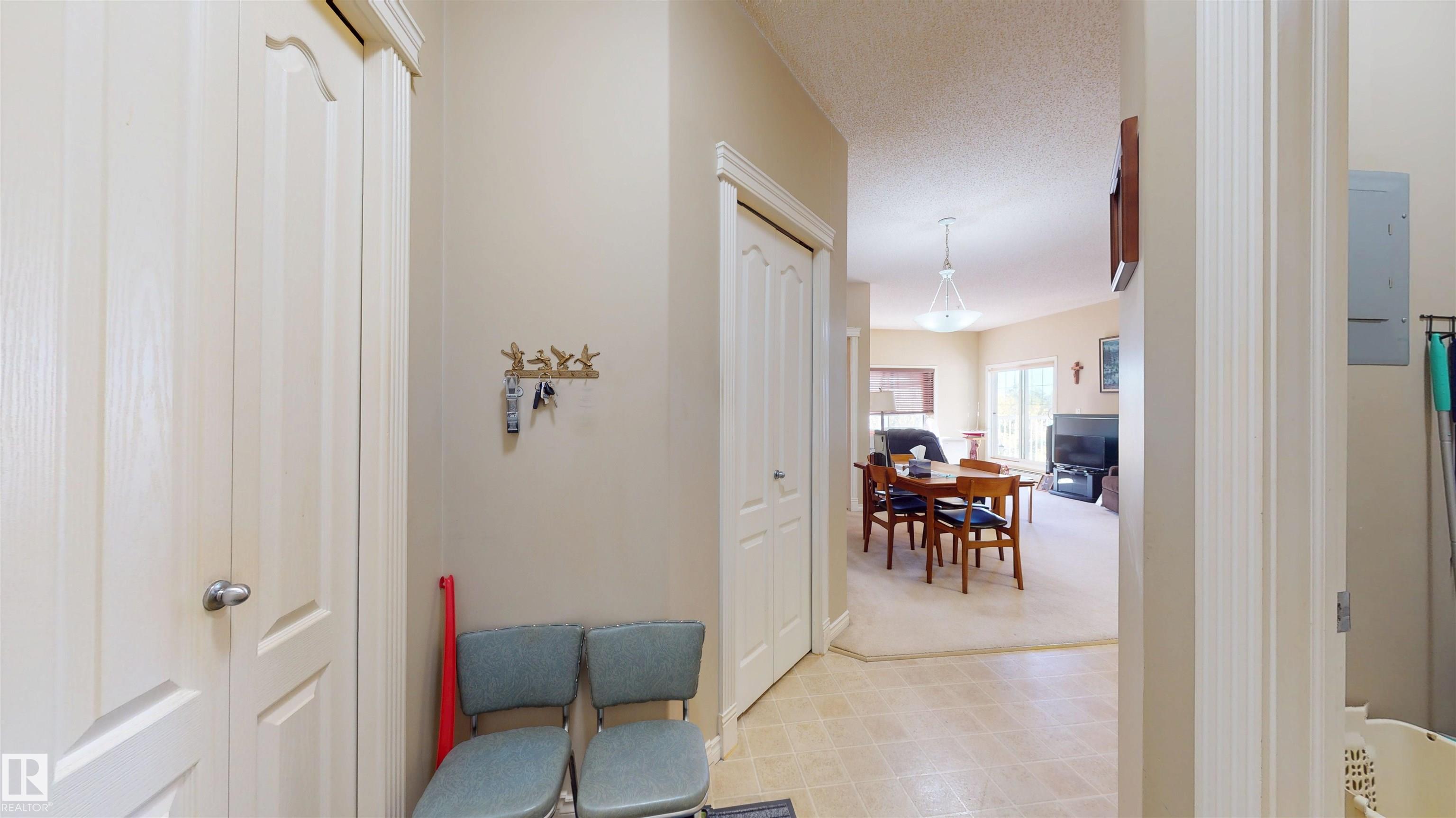 16807 100 Avenue Northwest #227, Edmonton, AB T5P 4A6