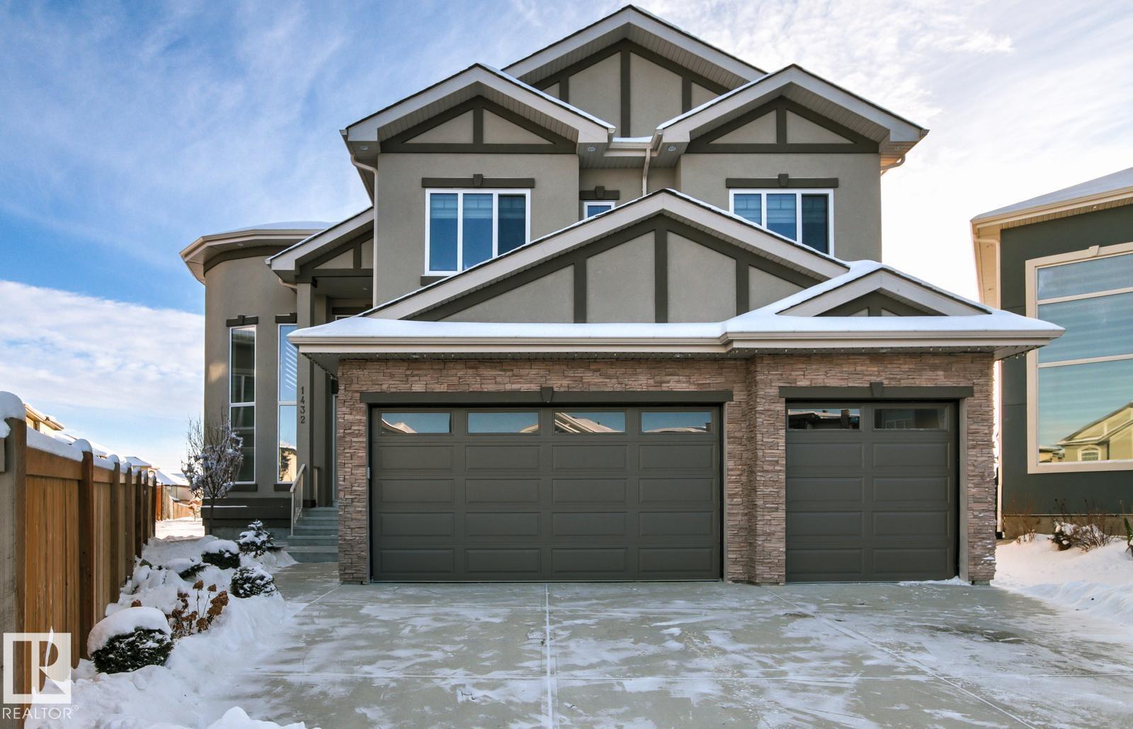 1432 25 Street Northwest, Edmonton, AB T6T 1Z9