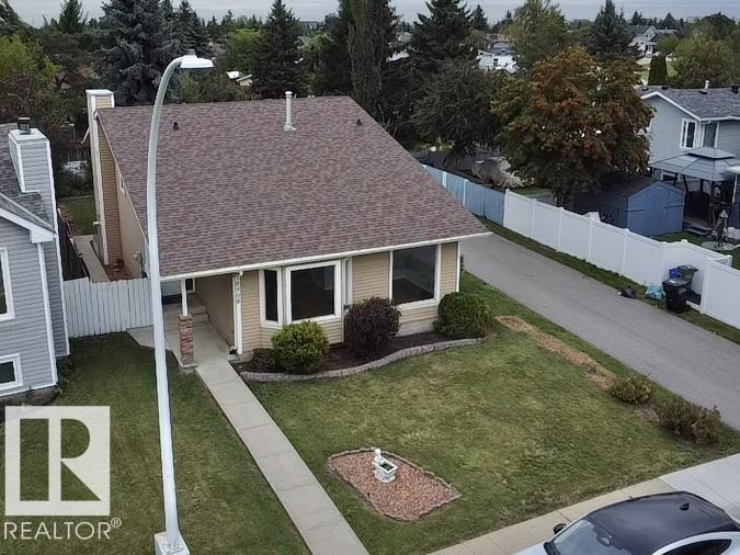 97 Av Nw Unit 18908 Ave, Edmonton, AB T5T 5K5