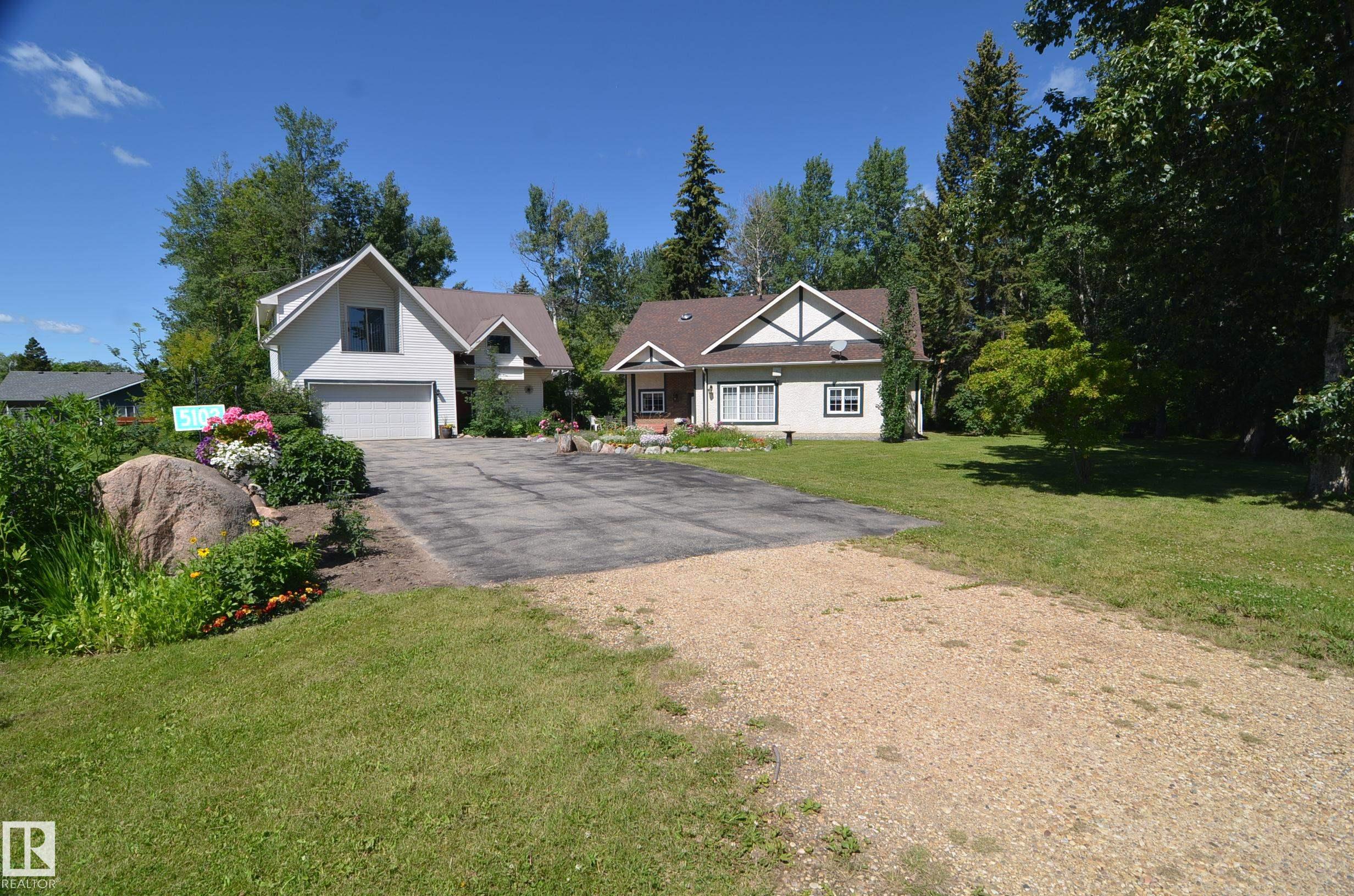 49 St Unit 5102 St, Neerlandia, AB T0G 1R0