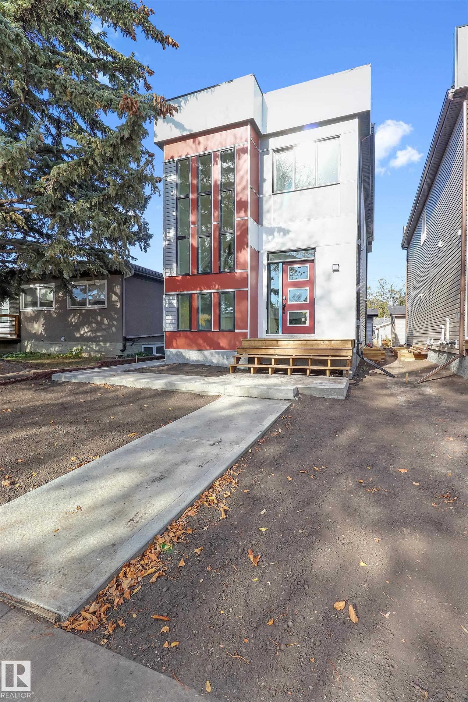 91 Av Nw Unit 7938 Ave, Edmonton, AB T6C 1R1