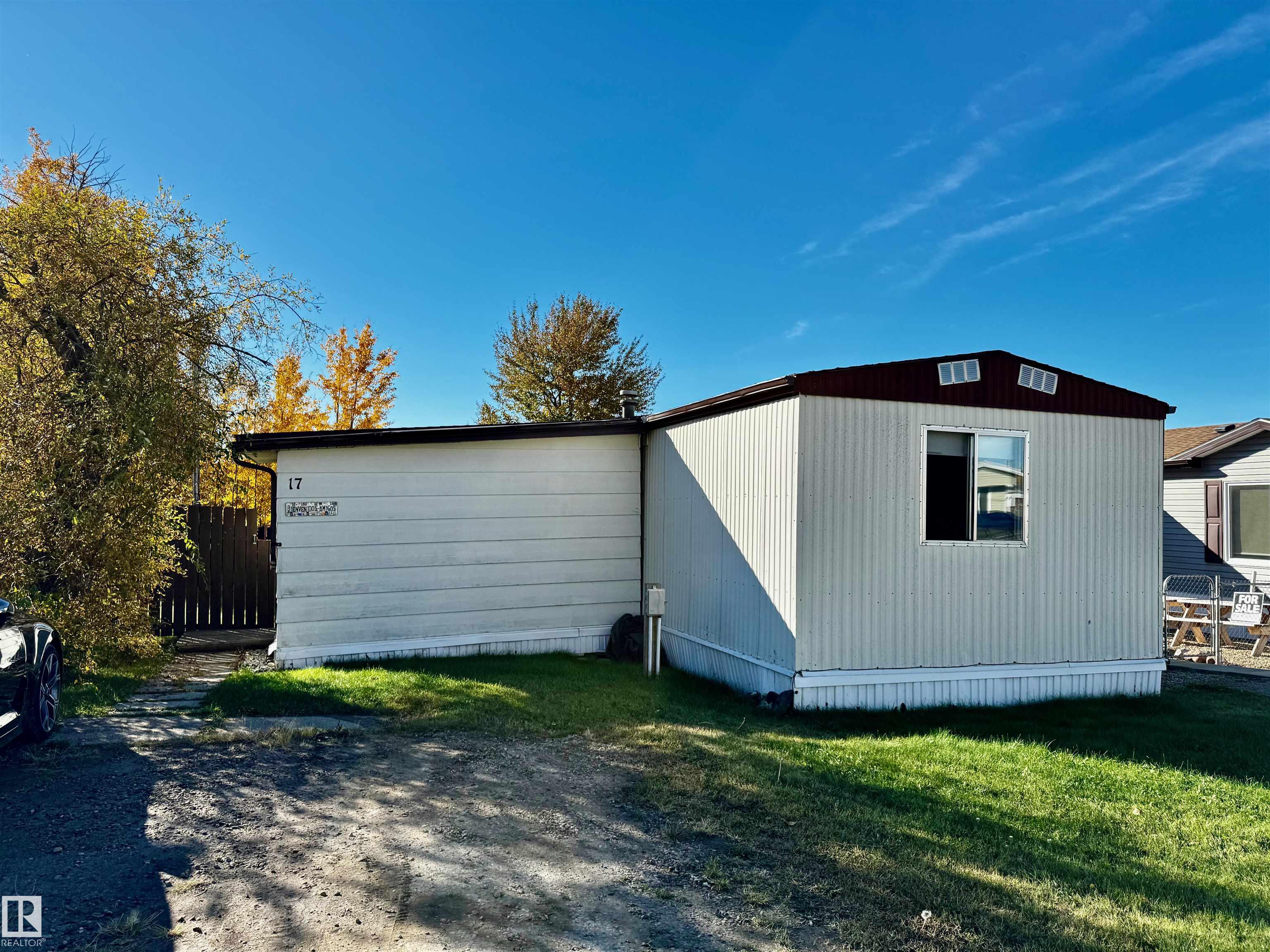 2251 50 St Unit 17 St, Drayton Valley, AB T7A 1M7