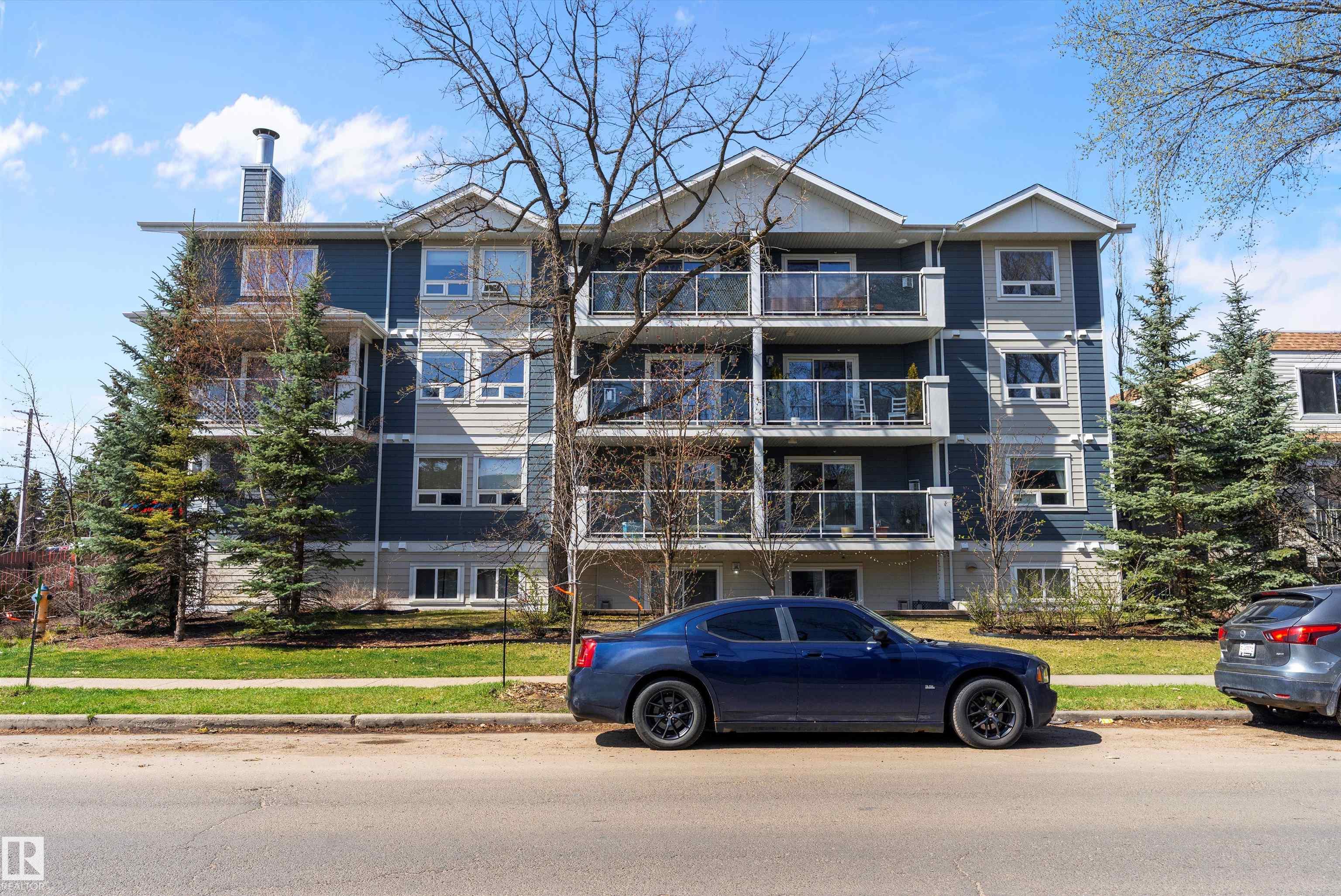10710 116 Street Northwest #303, Edmonton, AB T5H 3M2
