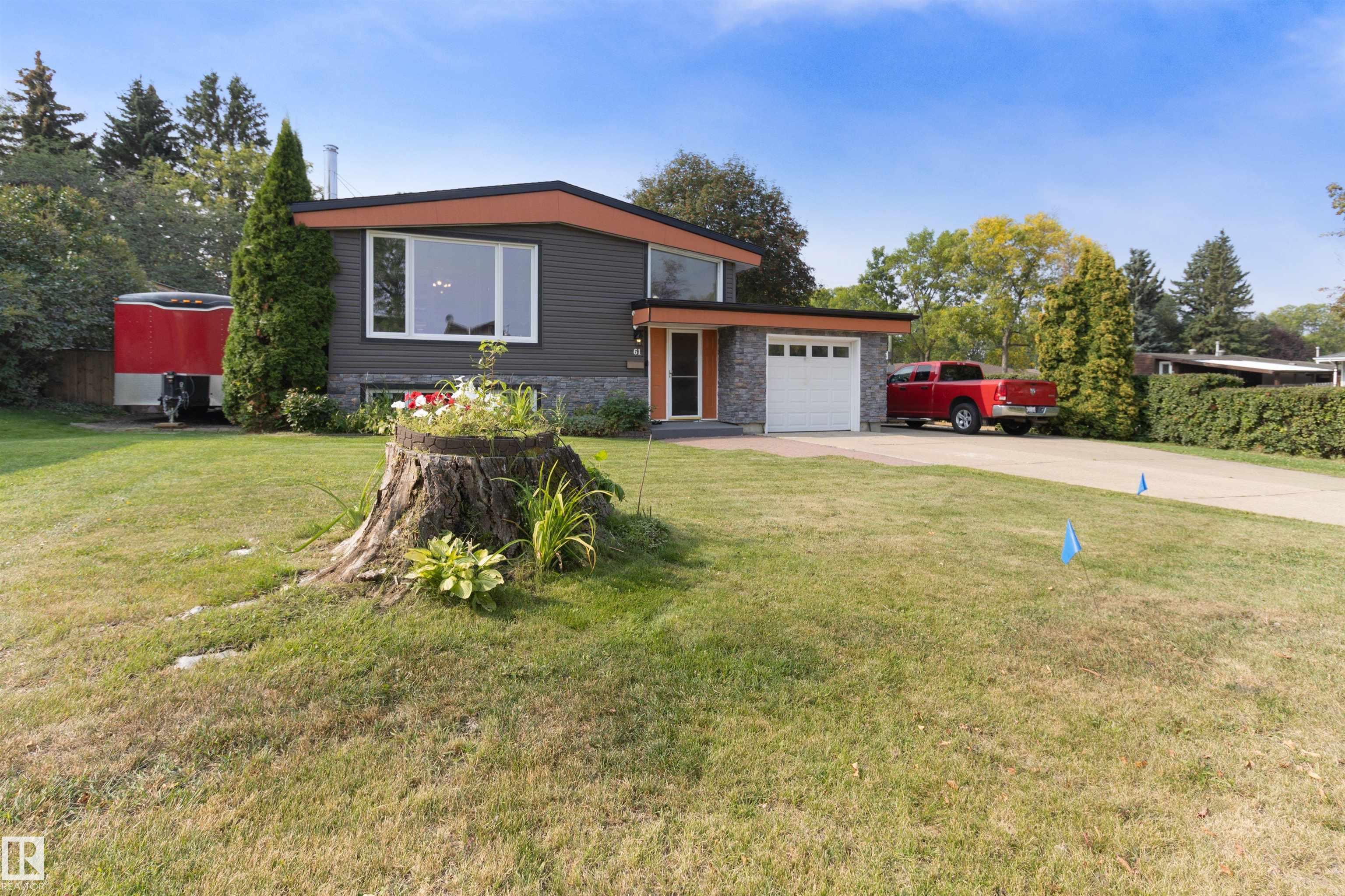 61 Spruce Ave, Sherwood Park, AB T8A 2B7