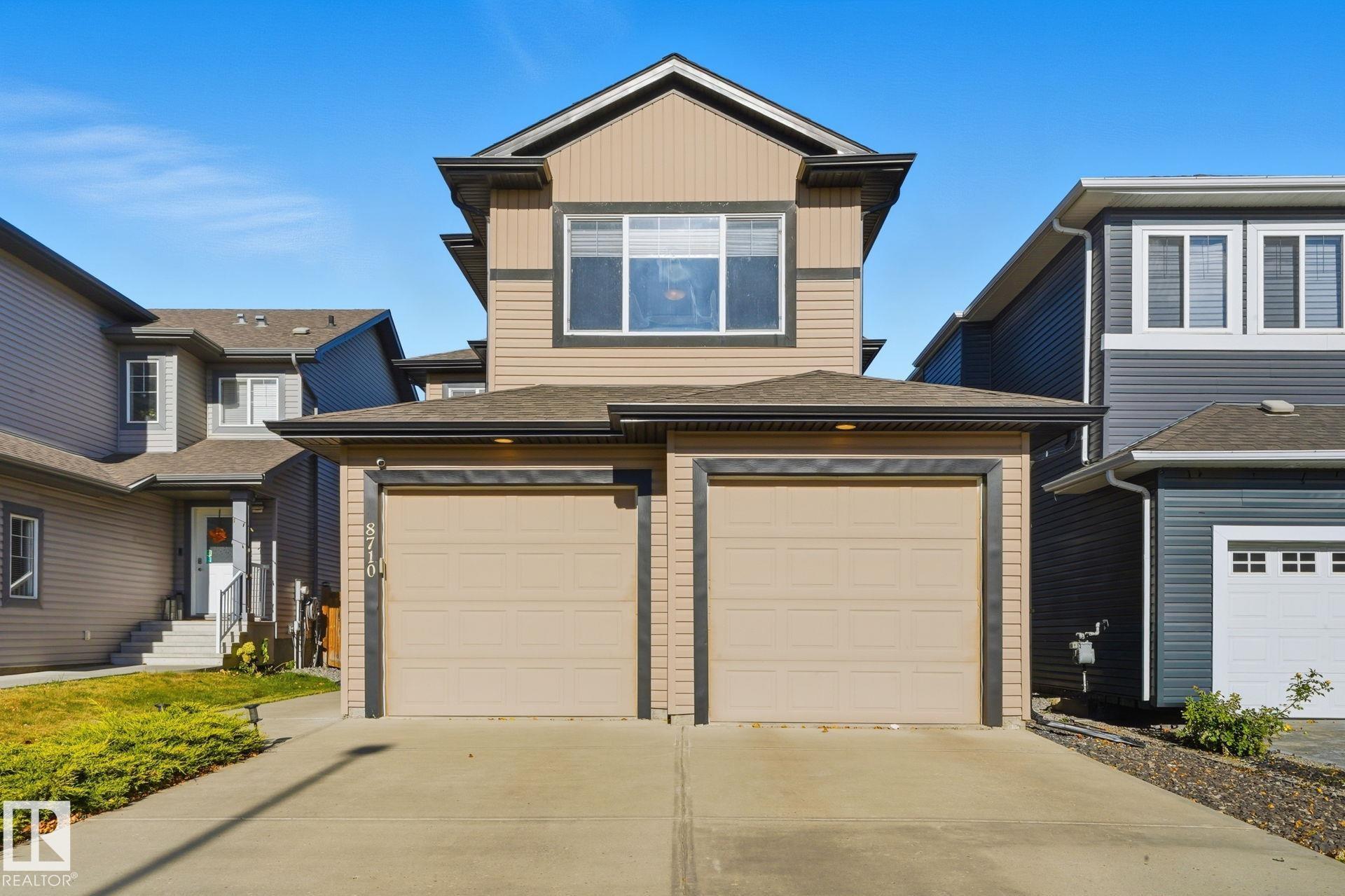 180 Av Nw Unit 8710 Ave #a, Edmonton, AB T5Z 0G6