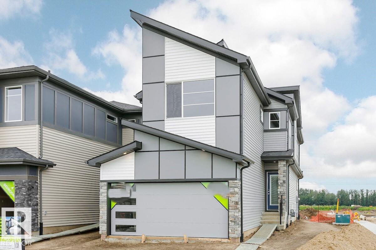 2371 Egret Way NW, Edmonton, AB T6M 2N6