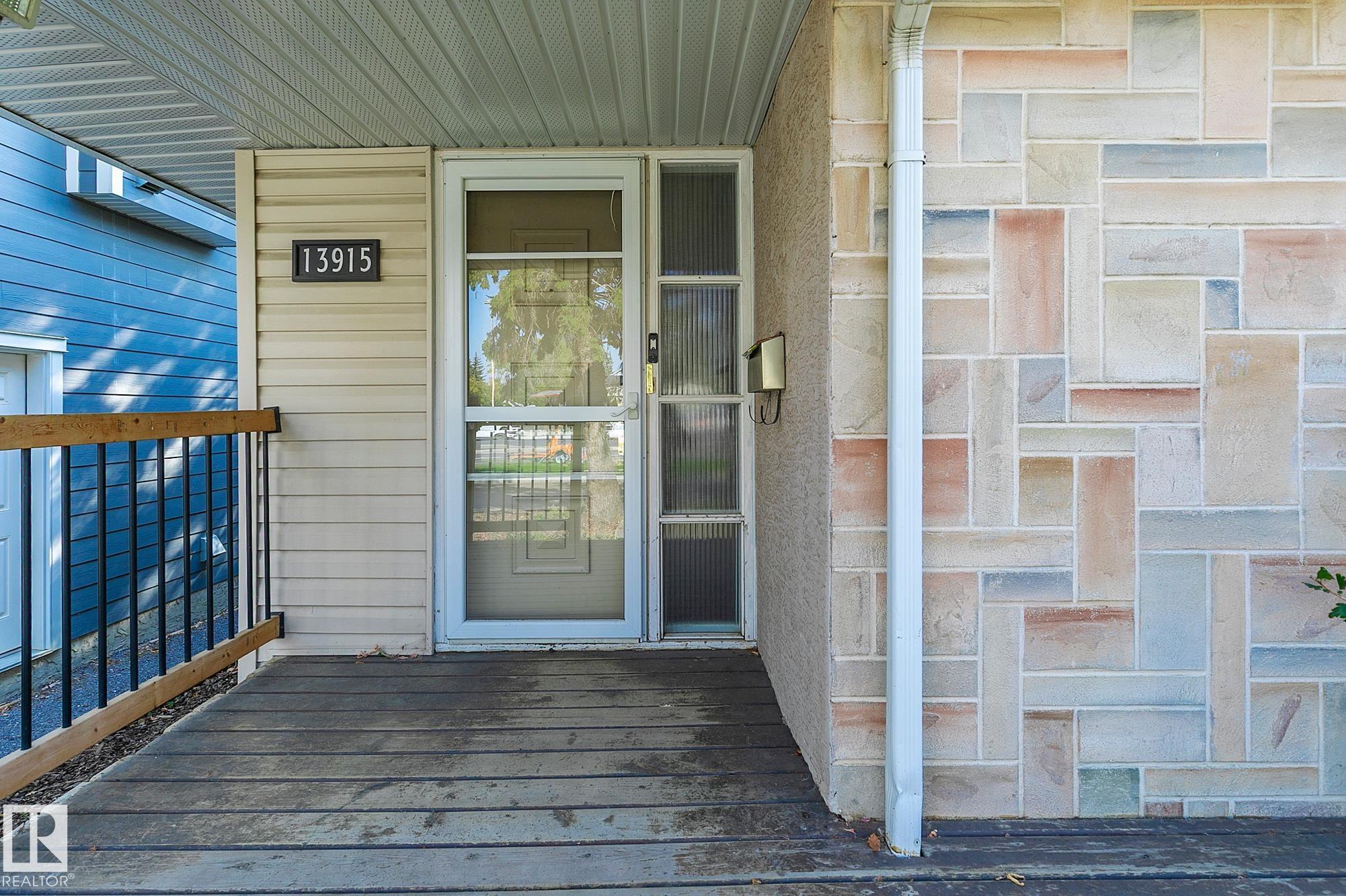102 Av Nw Unit 13915 Ave, Edmonton, AB T5N 0P5