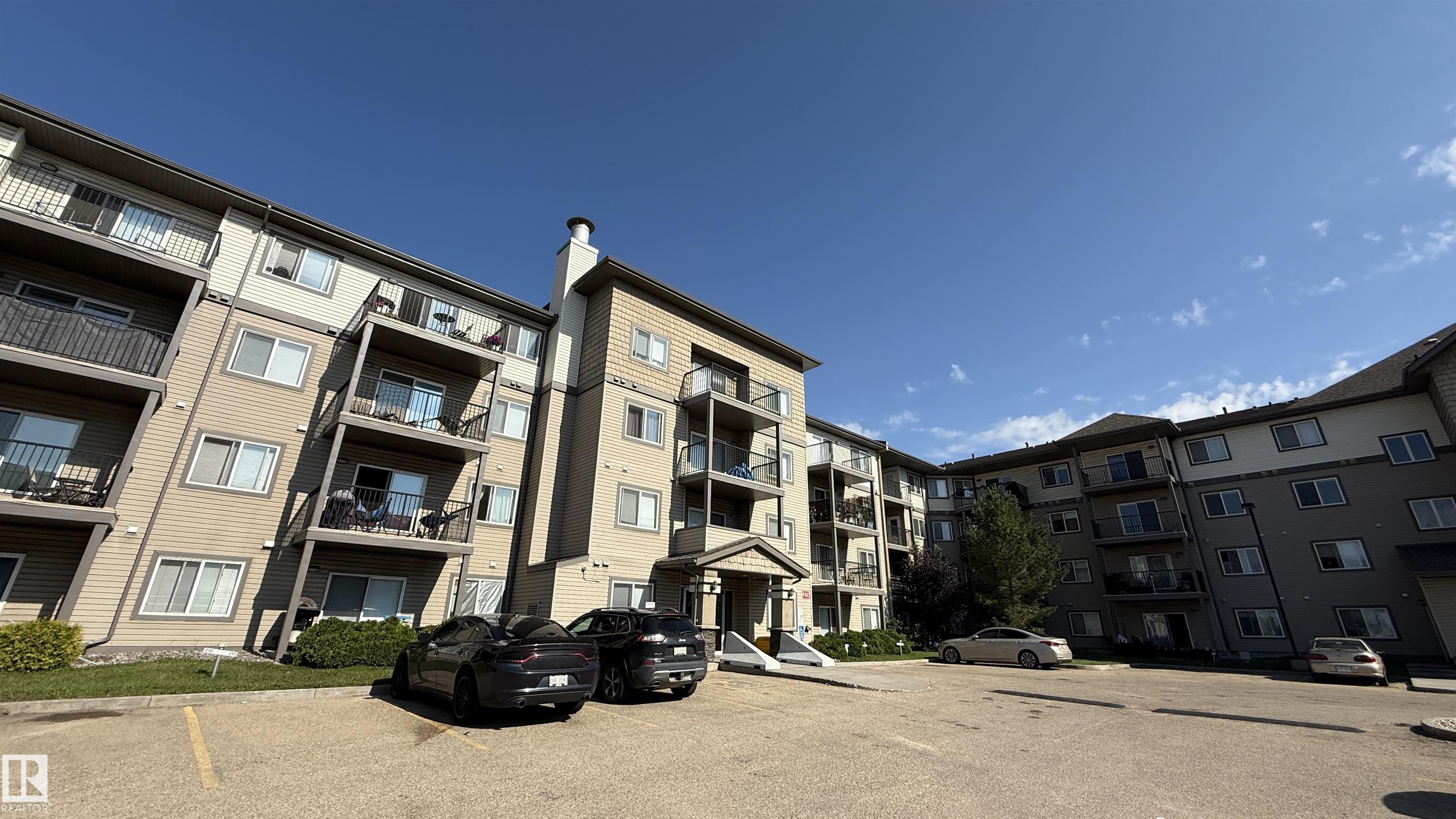 301 Clareview Station Drive Northwest #129, Edmonton, AB T5Y 0J4