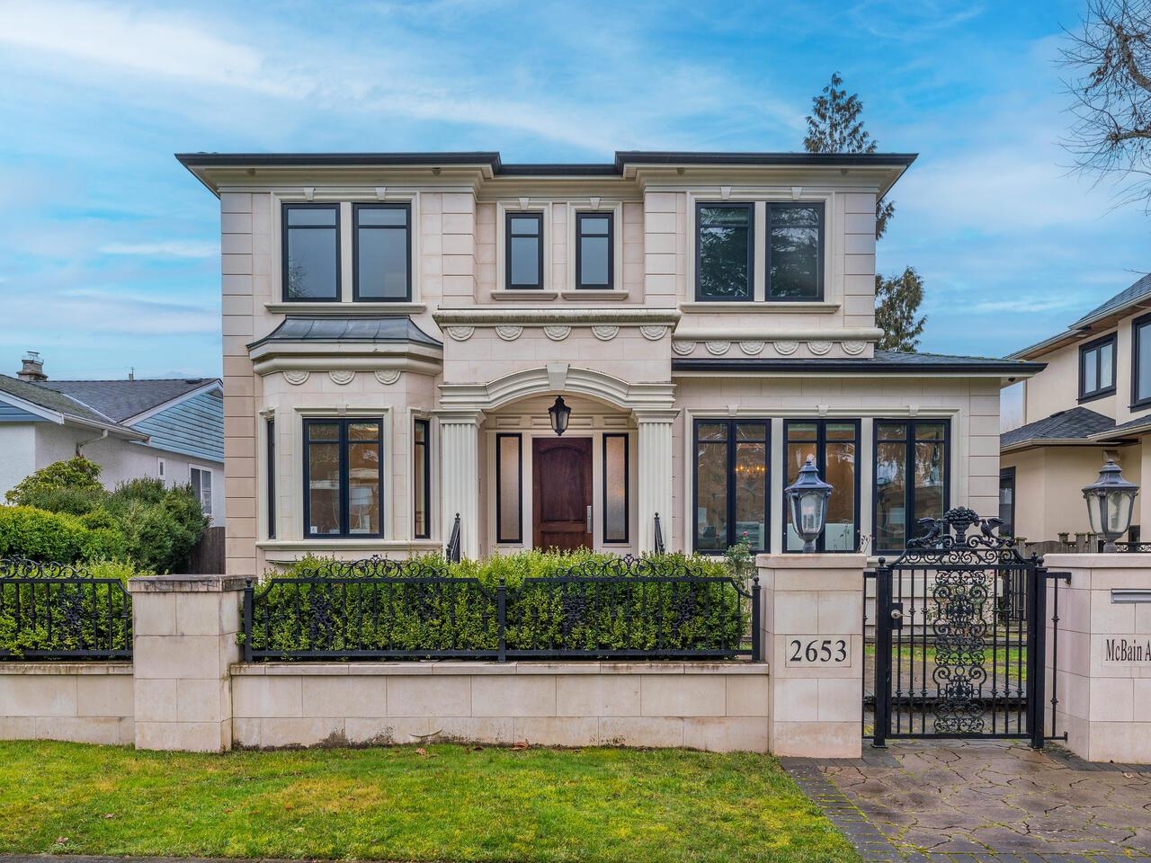 2653 Mcbain Avenue, Vancouver, BC V6L 2C7