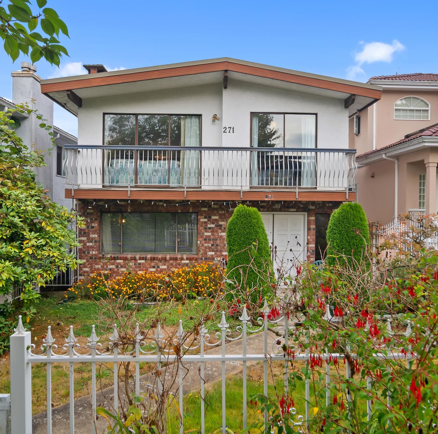 271 East 38th Avenue, Vancouver, BC V5W 1H3