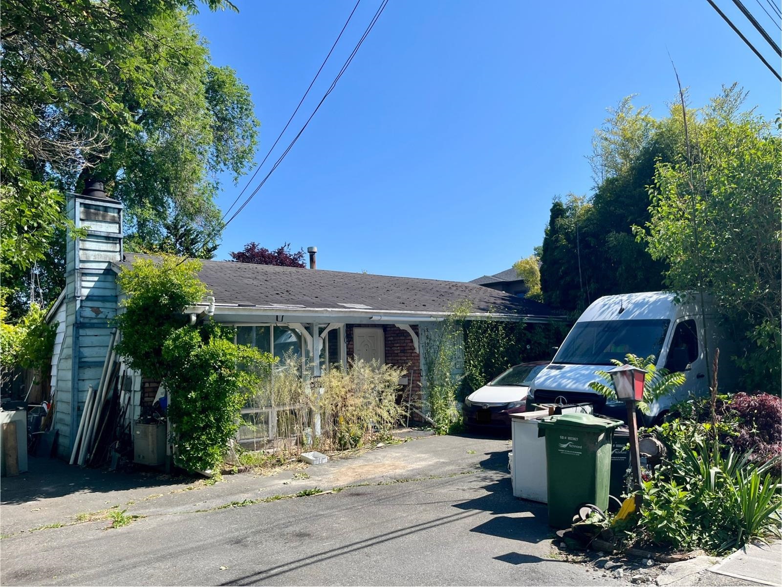 9531 Steveston Highway, Richmond, BC V7A 1M7