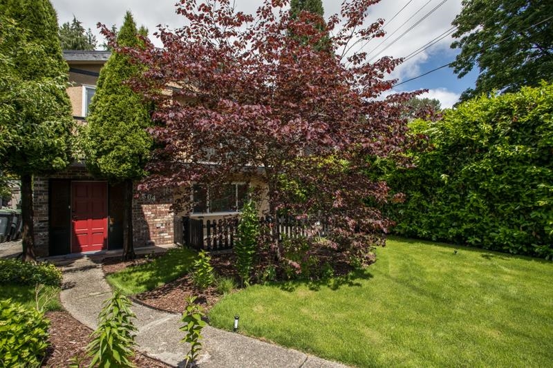 1564 Hope Road, North Vancouver, BC V7P 1W9