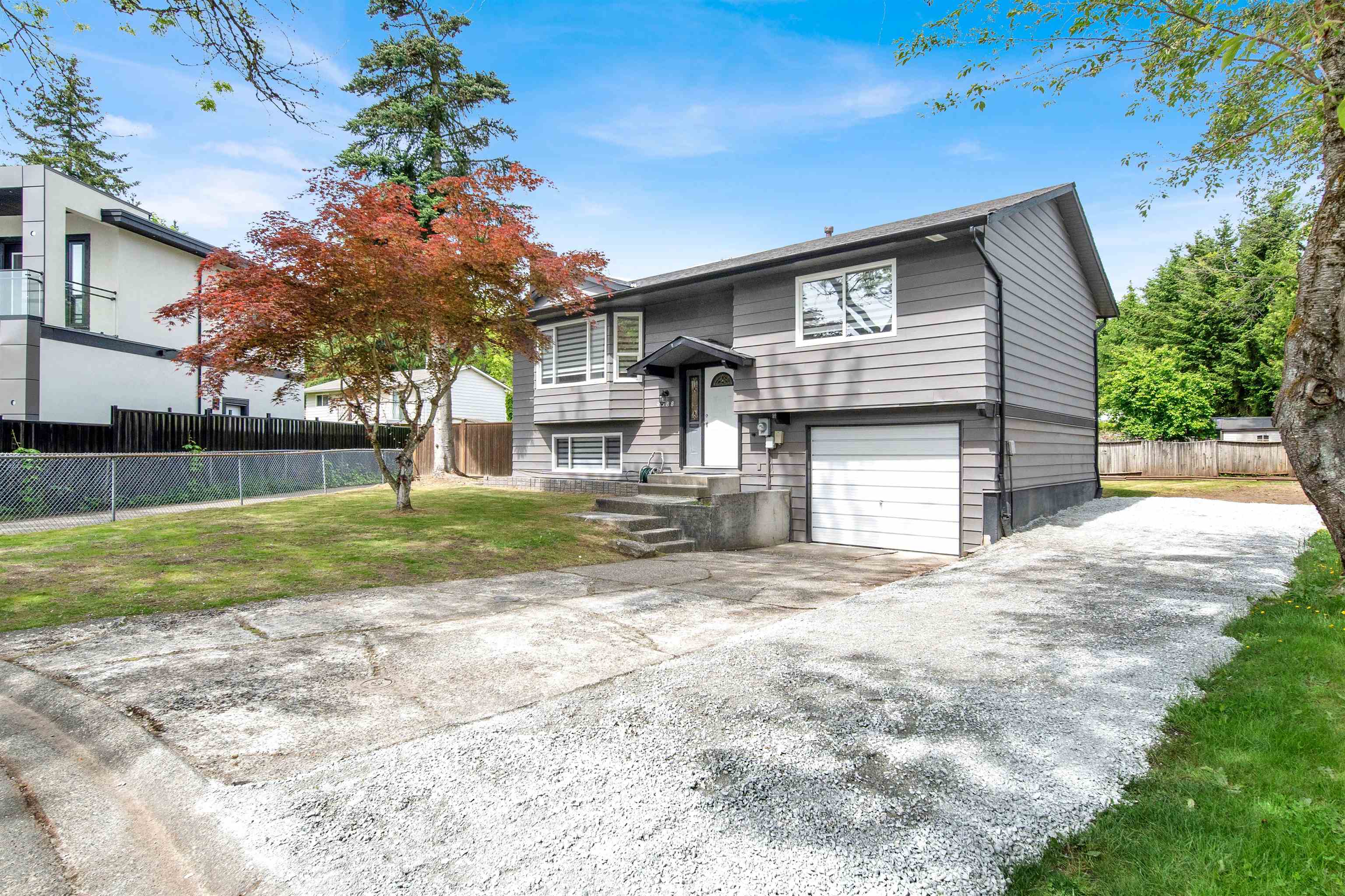 146a Street, Surrey, BC V3R 6X7