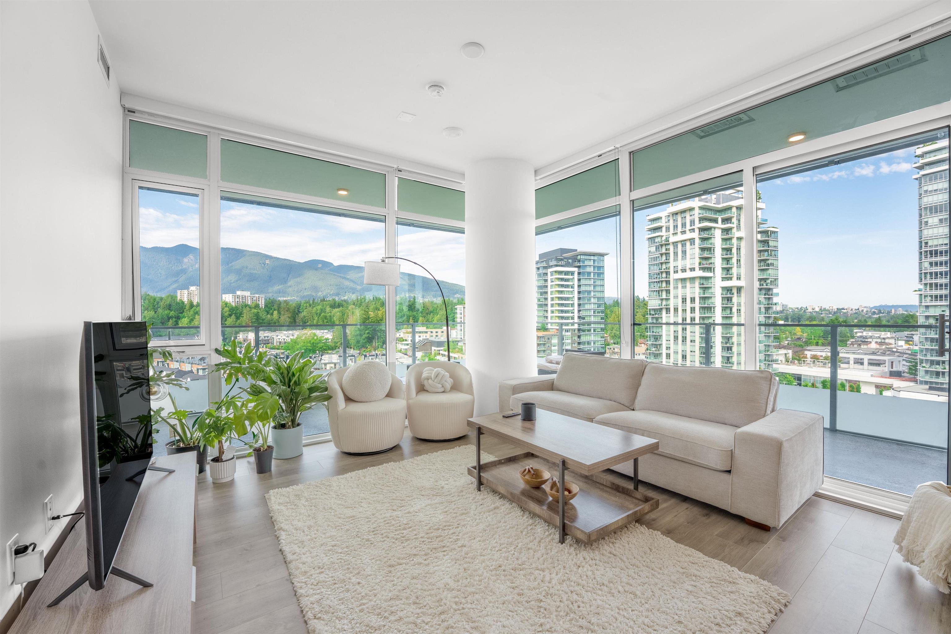 200 Klahanie Court #902, West Vancouver, BC V7P 0E4