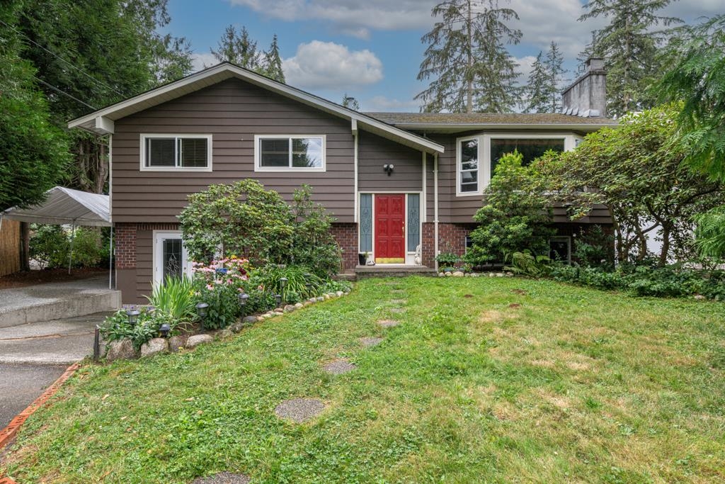 3176 Old Clayburn Road, Abbotsford, BC V2S 4H3