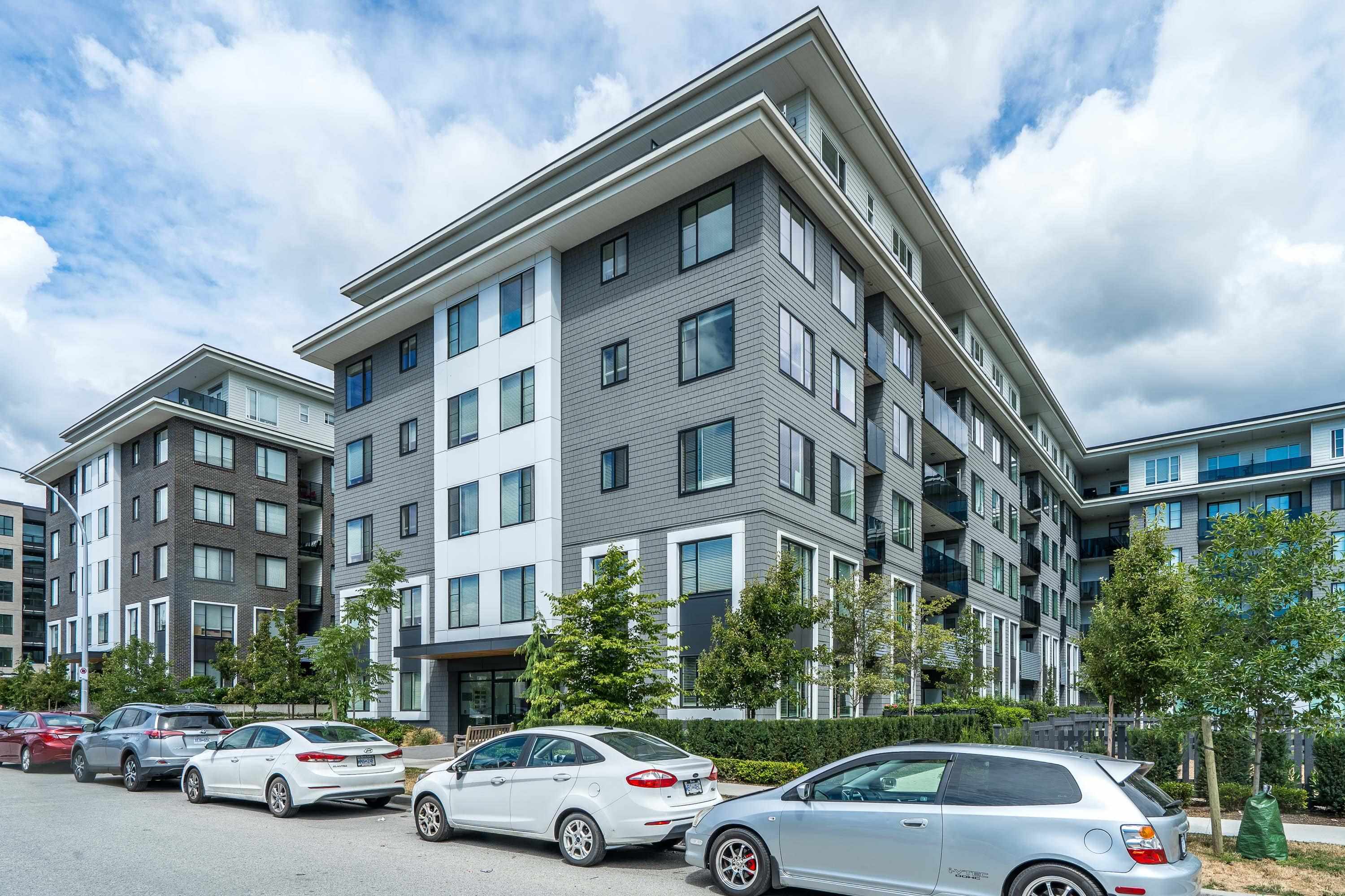 15825 85 Avenue #620, Surrey, BC V4N 6W9