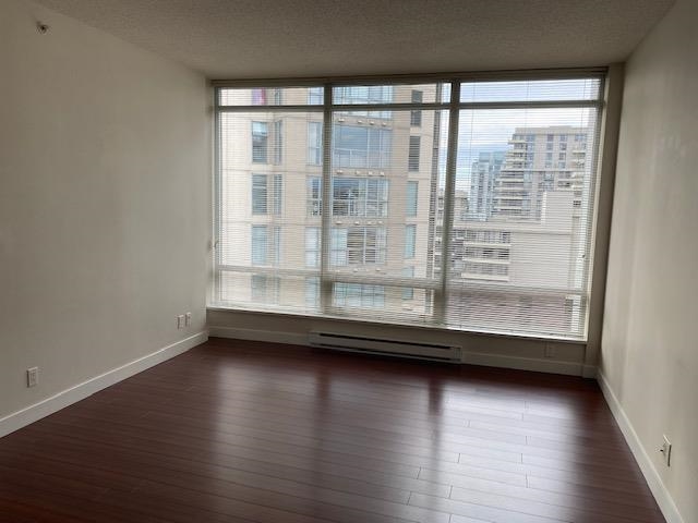 8280 Lansdowne Road #1007, Richmond, BC V6X 0B2