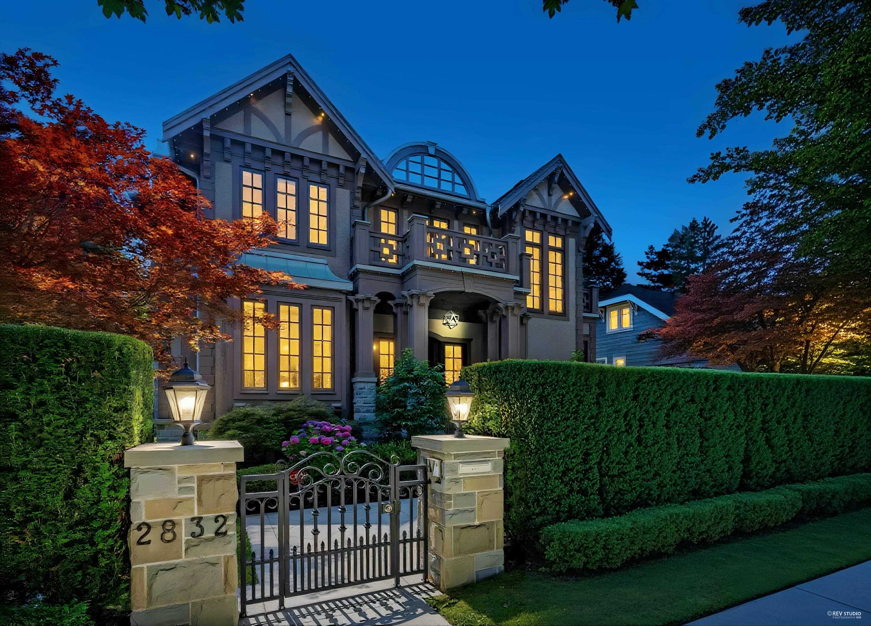 2832 West 44th Avenue, Vancouver, BC V6N 3K2