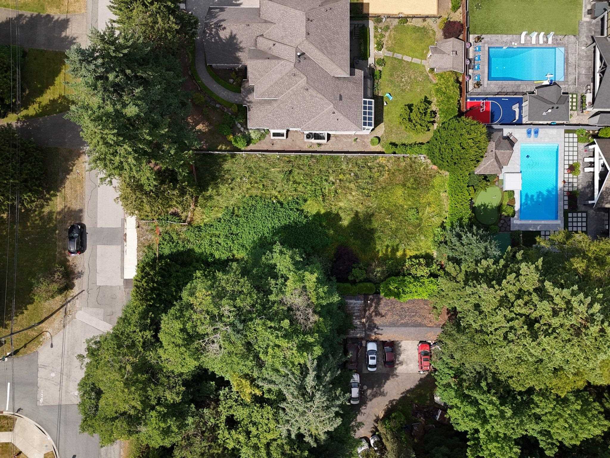 156 Street, White Rock, BC V3Z 0G7