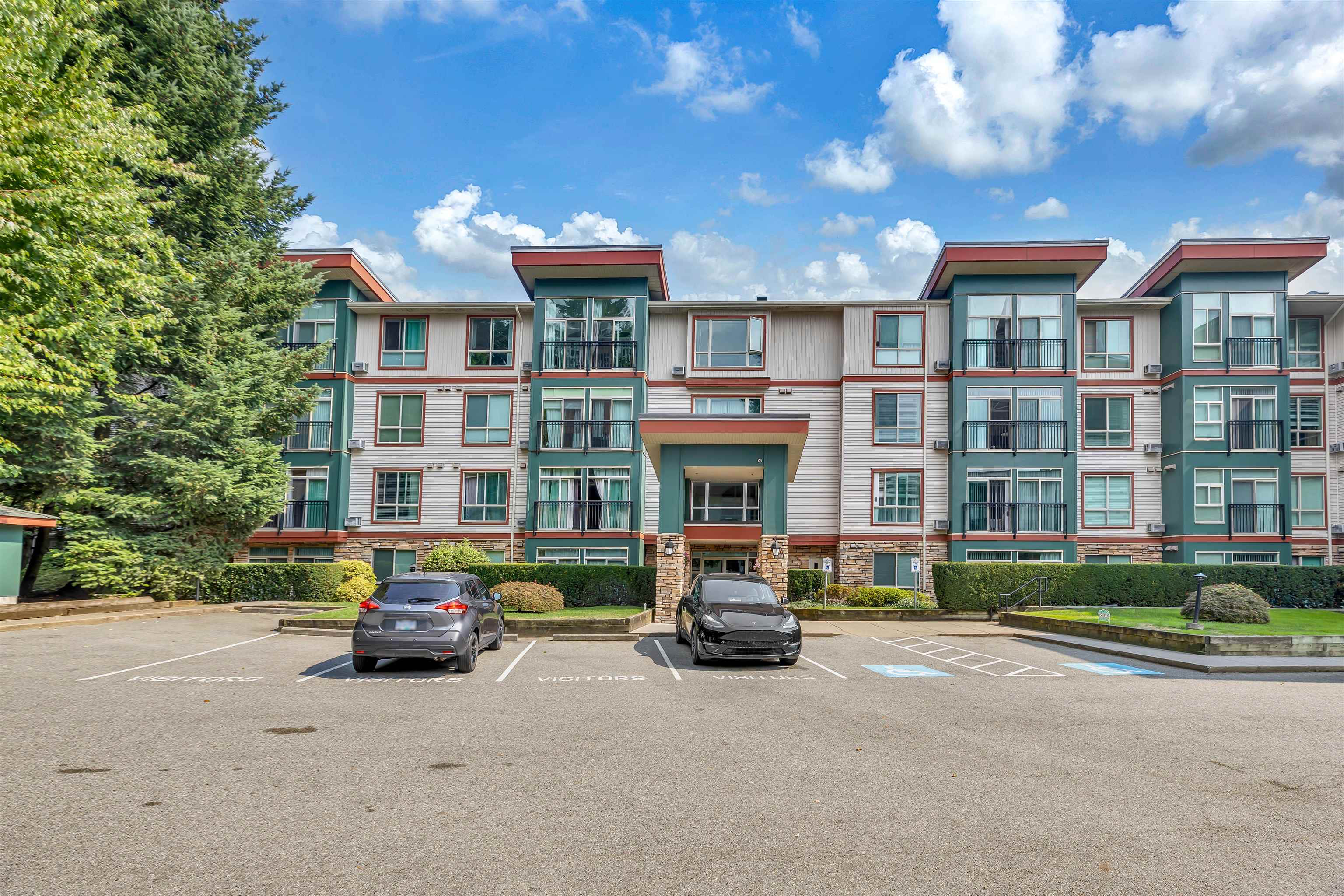 33485 South Fraser Way #312, Abbotsford, BC V2S 8P9