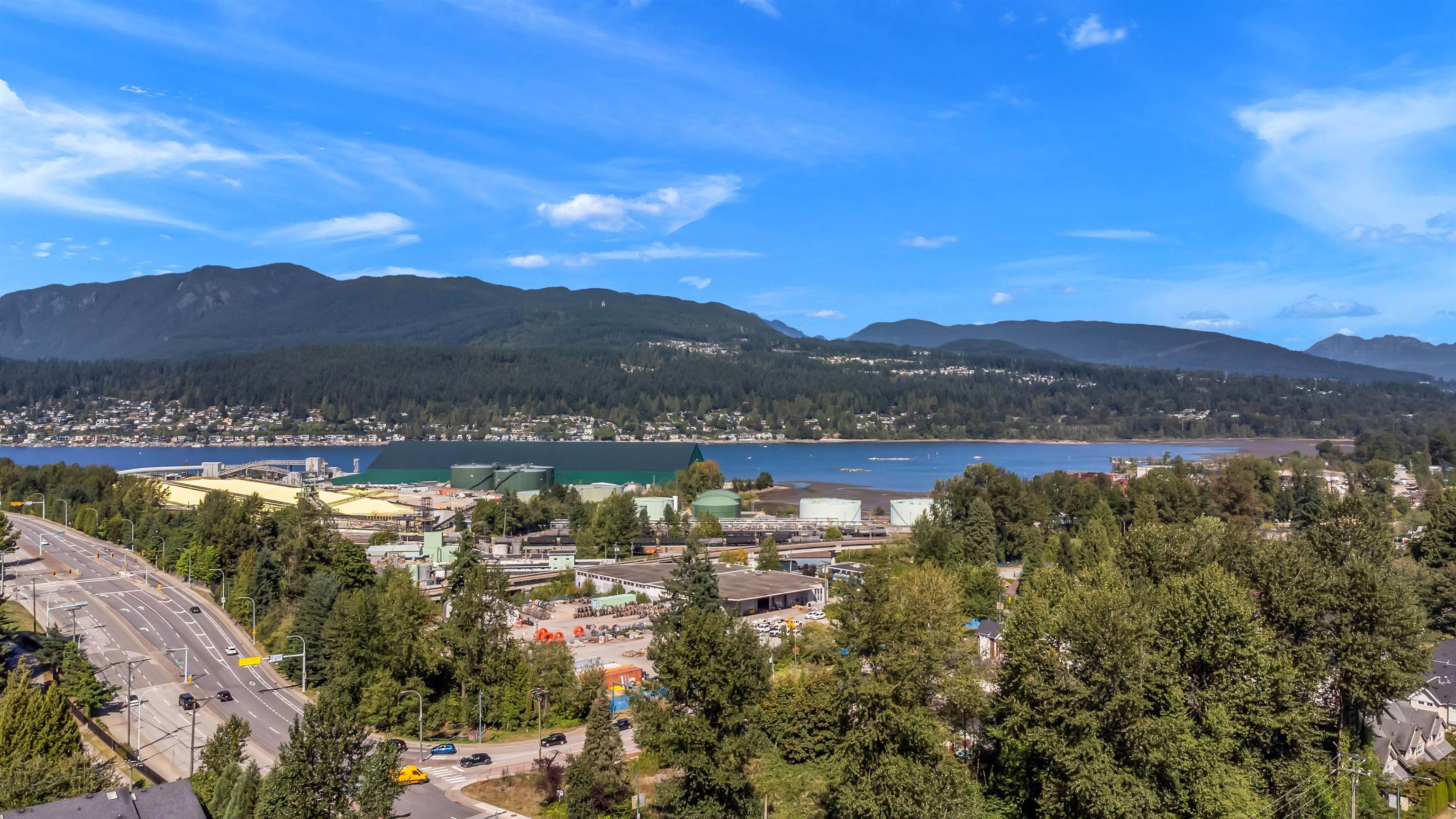 2015 St Johns St #514, Port Moody, BC V3H 0N5