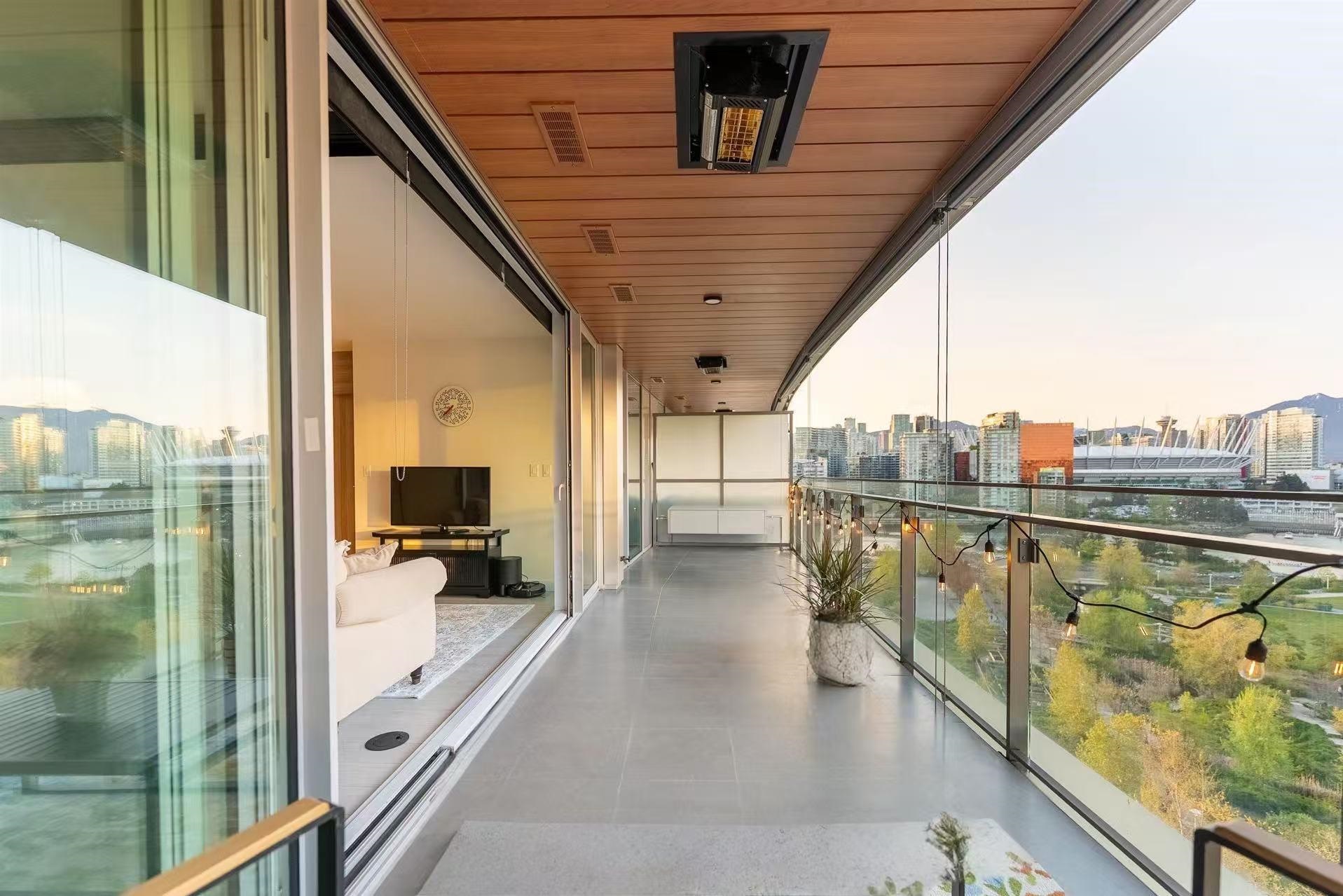 1768 Cook Street #911, Vancouver, BC V5Y 0N3