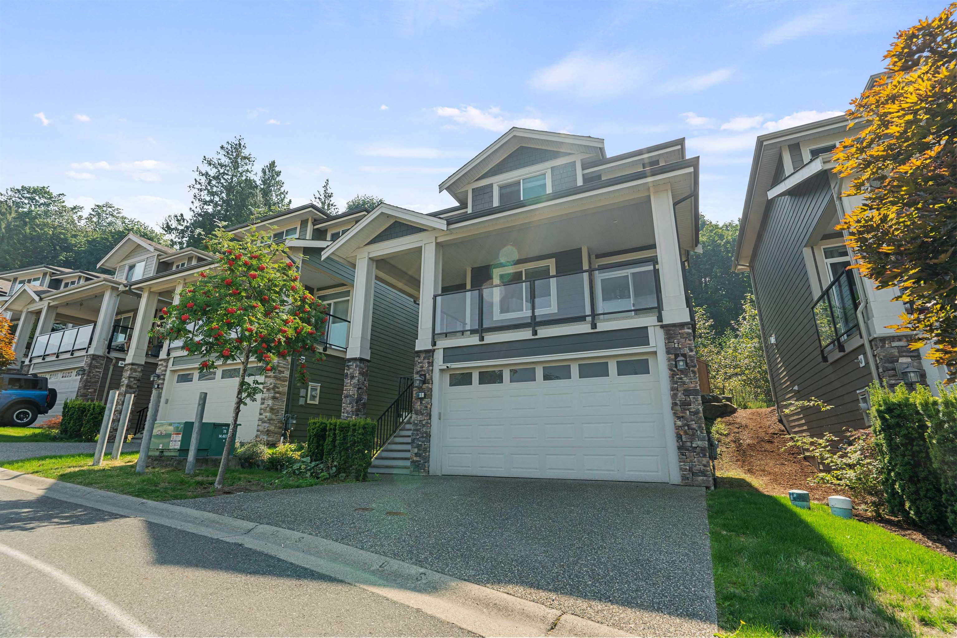 50634 Ledgestone Place #18, Chilliwack, BC V2P 0E7