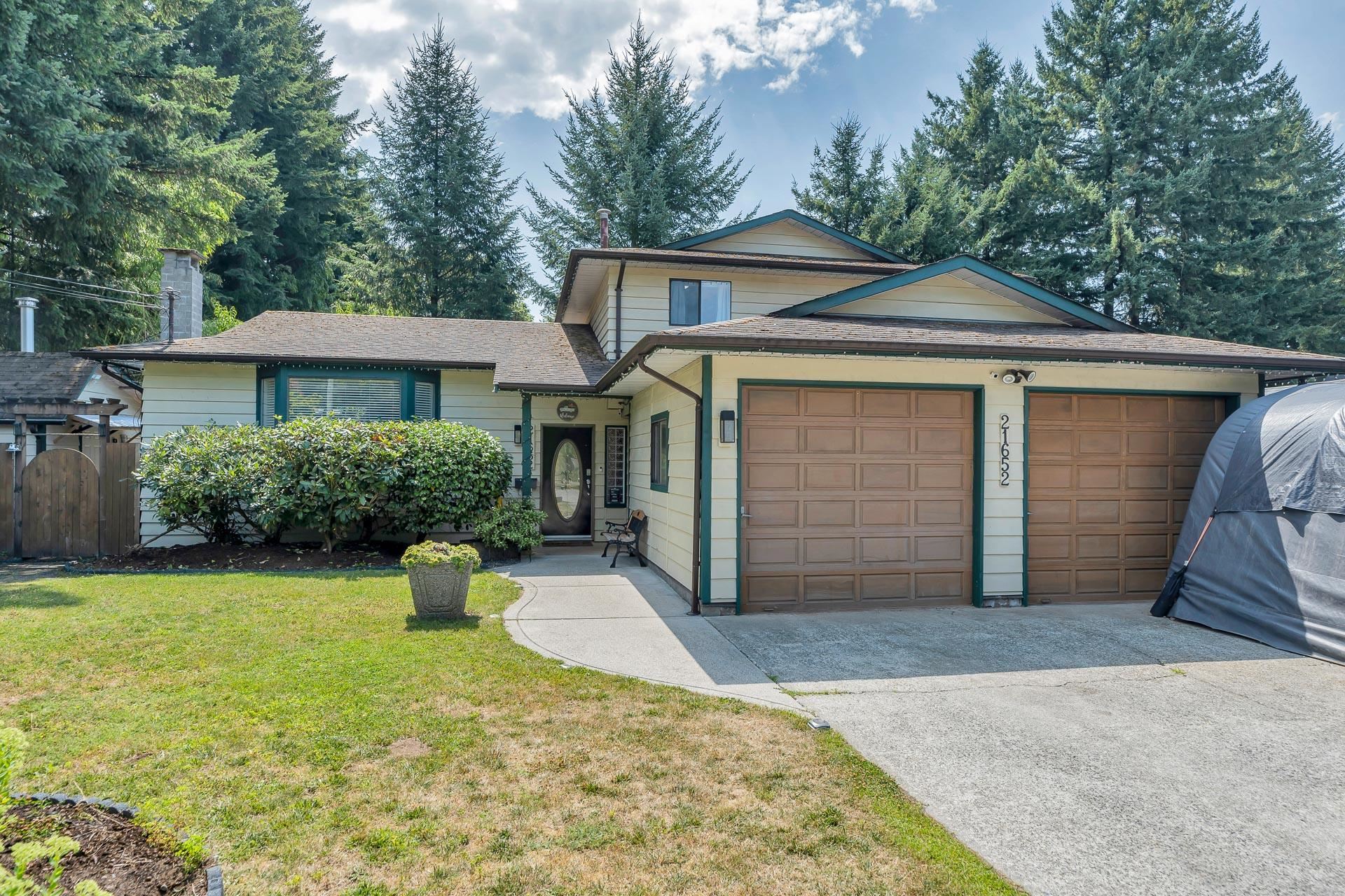 121 Avenue, Maple Ridge, BC V2X 3S6